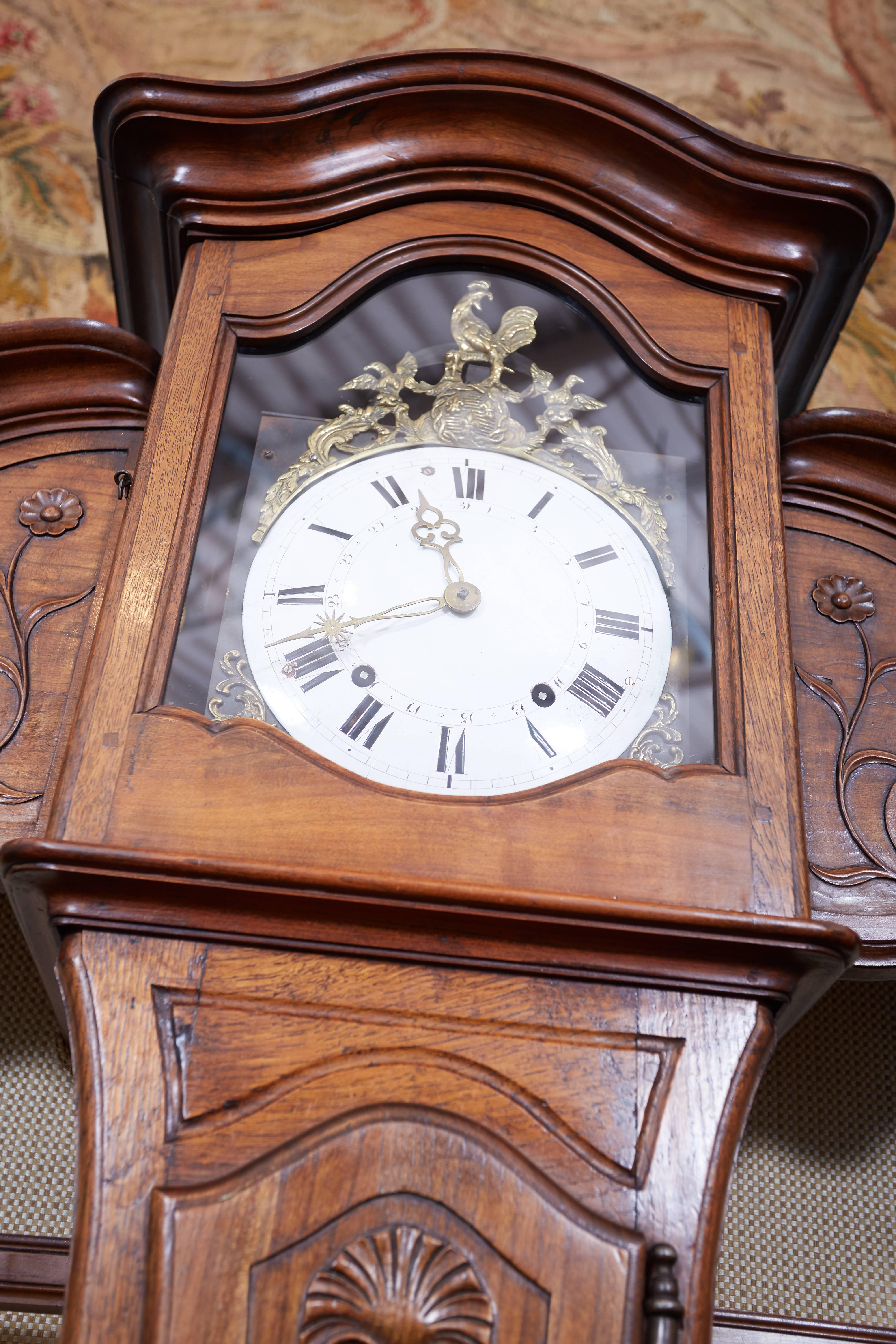 French Provincial Beautiful 19th Century Walnut Clock Vasselier