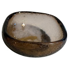 Carlo Scarpa Venini glass bowl in corroso finish made in Murano.