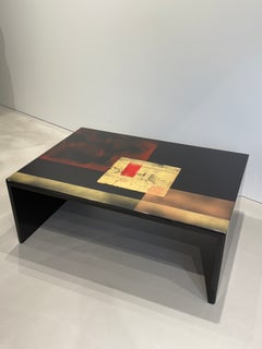 Table basse « KINU-II » en bois laqué, par ARKOBJECT Editions