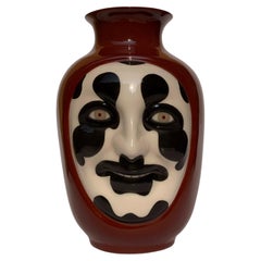 MASK 1 – Contemporary Handcrafted Sculptural Ceramic Vase