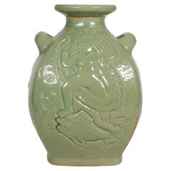 Riesige Bodenvase aus Steingut mit Seladon-Glasur von Bode Willumsen