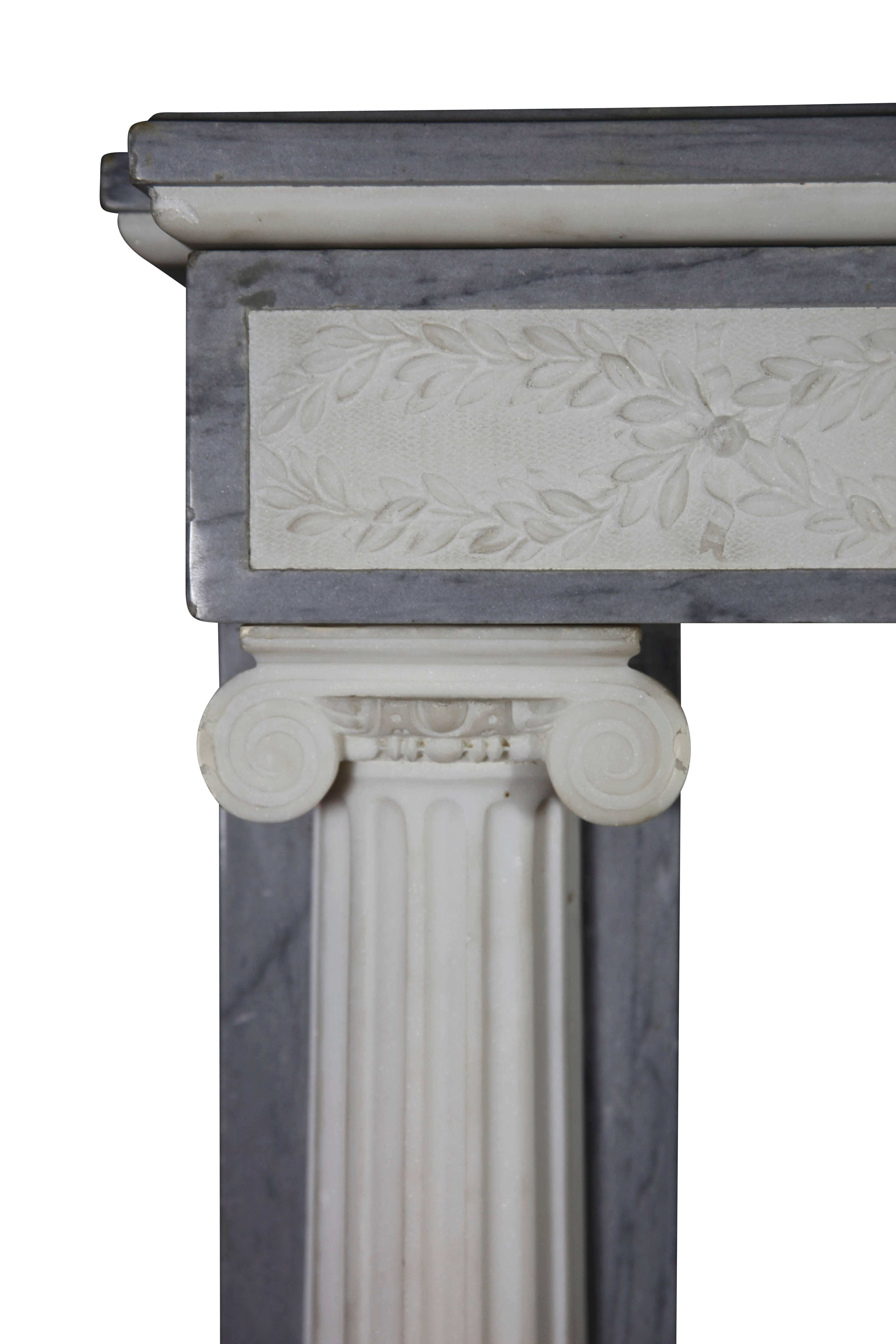 French 18th Century Antique Fireplace Mantel in White Statuary and Bleu Turquin Marble For Sale