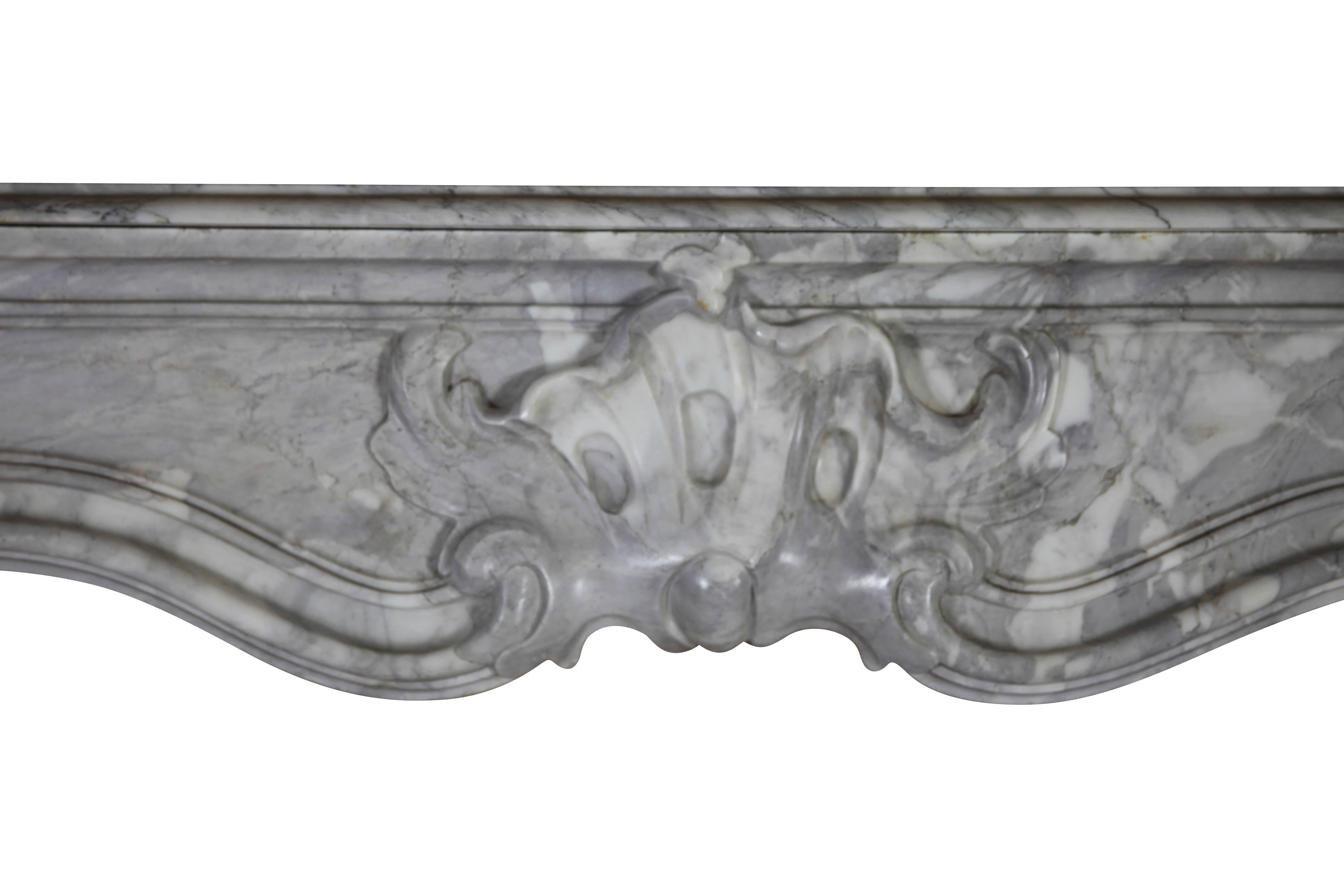 Carved Early 18th Century Marble Mantle Piece of the Regency Period from Antwerp For Sale