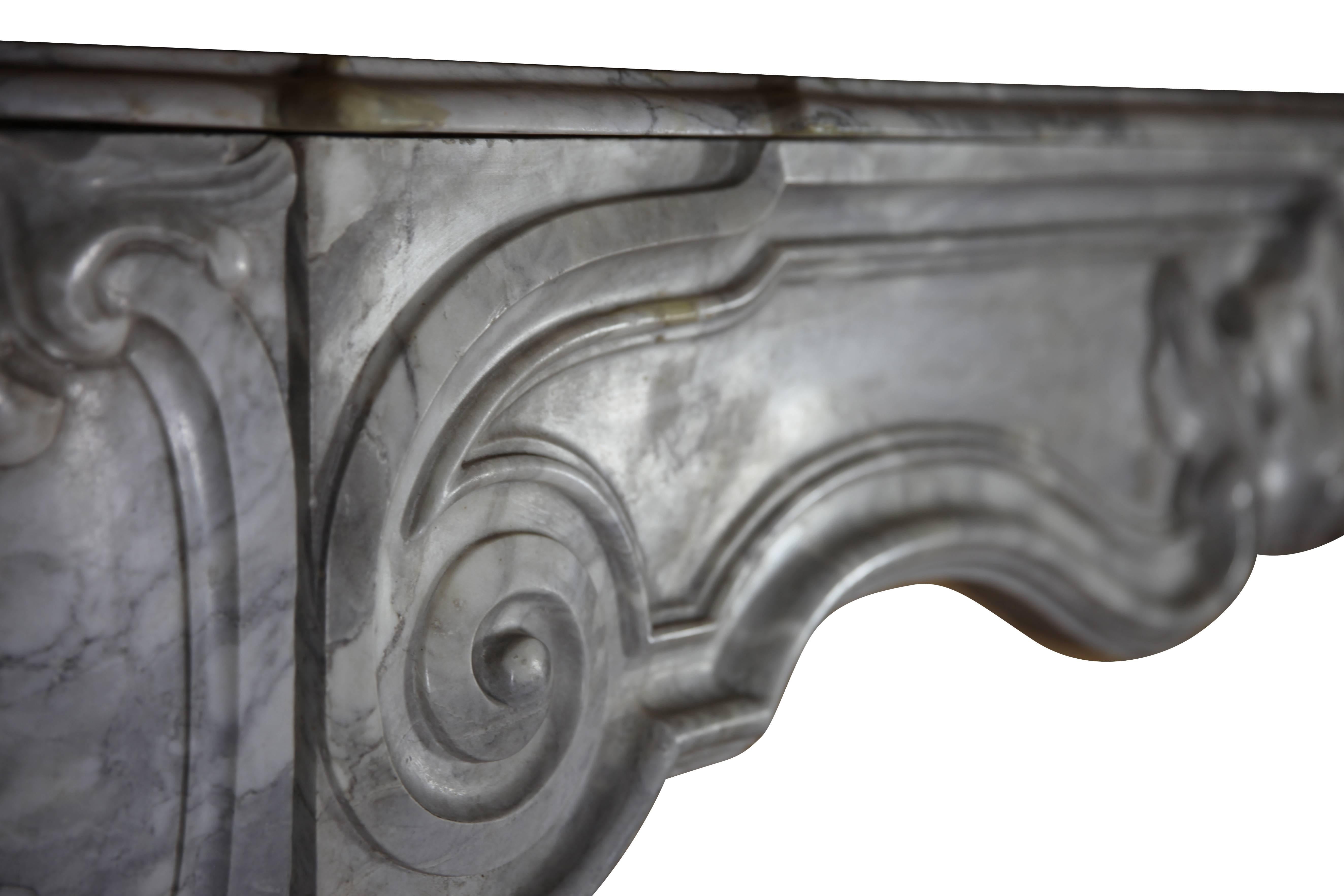 Belgian Early 18th Century Marble Mantle Piece of the Regency Period from Antwerp For Sale