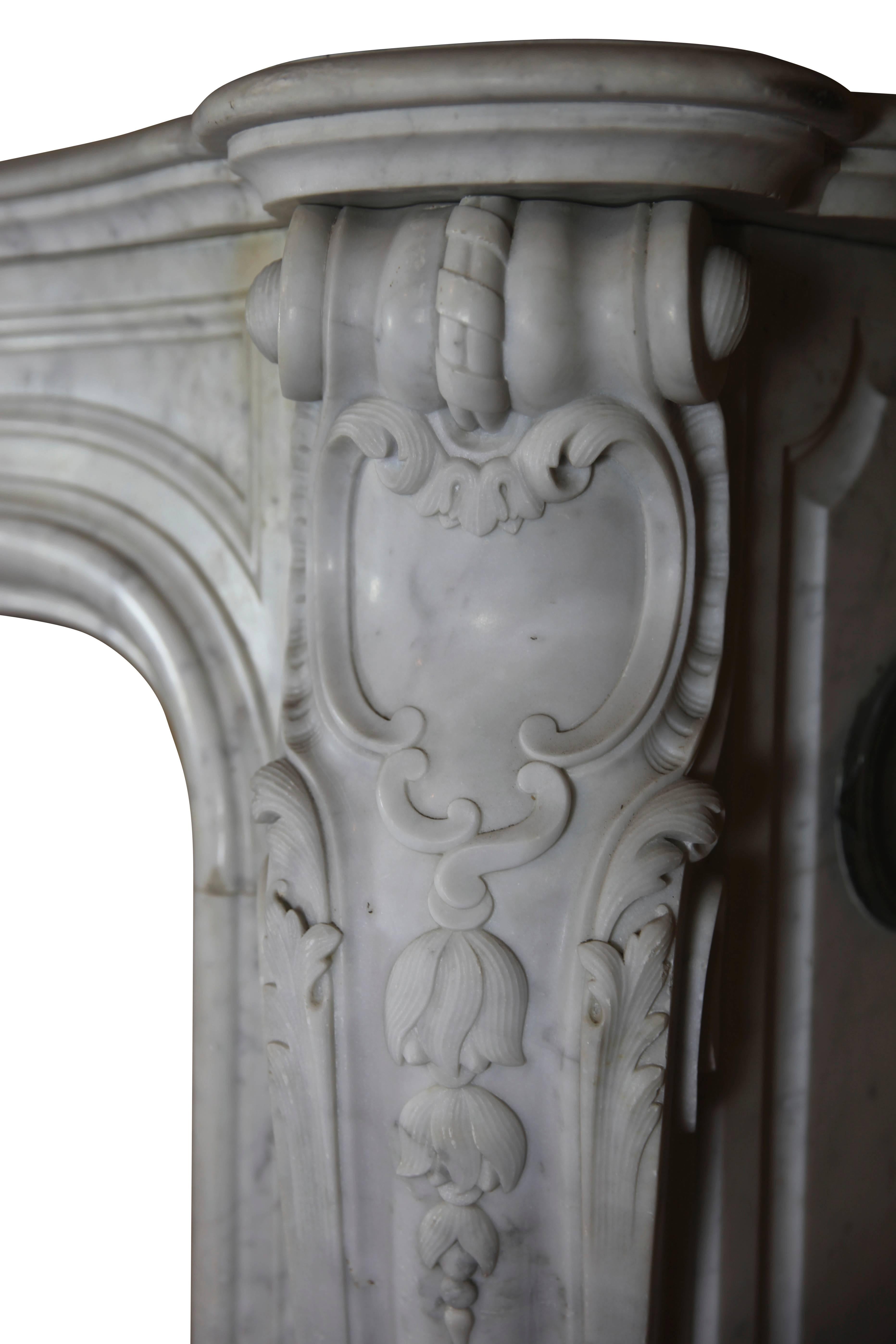 19th Century Original Antique Fireplace Mantle in Carrara Marble For Sale 3
