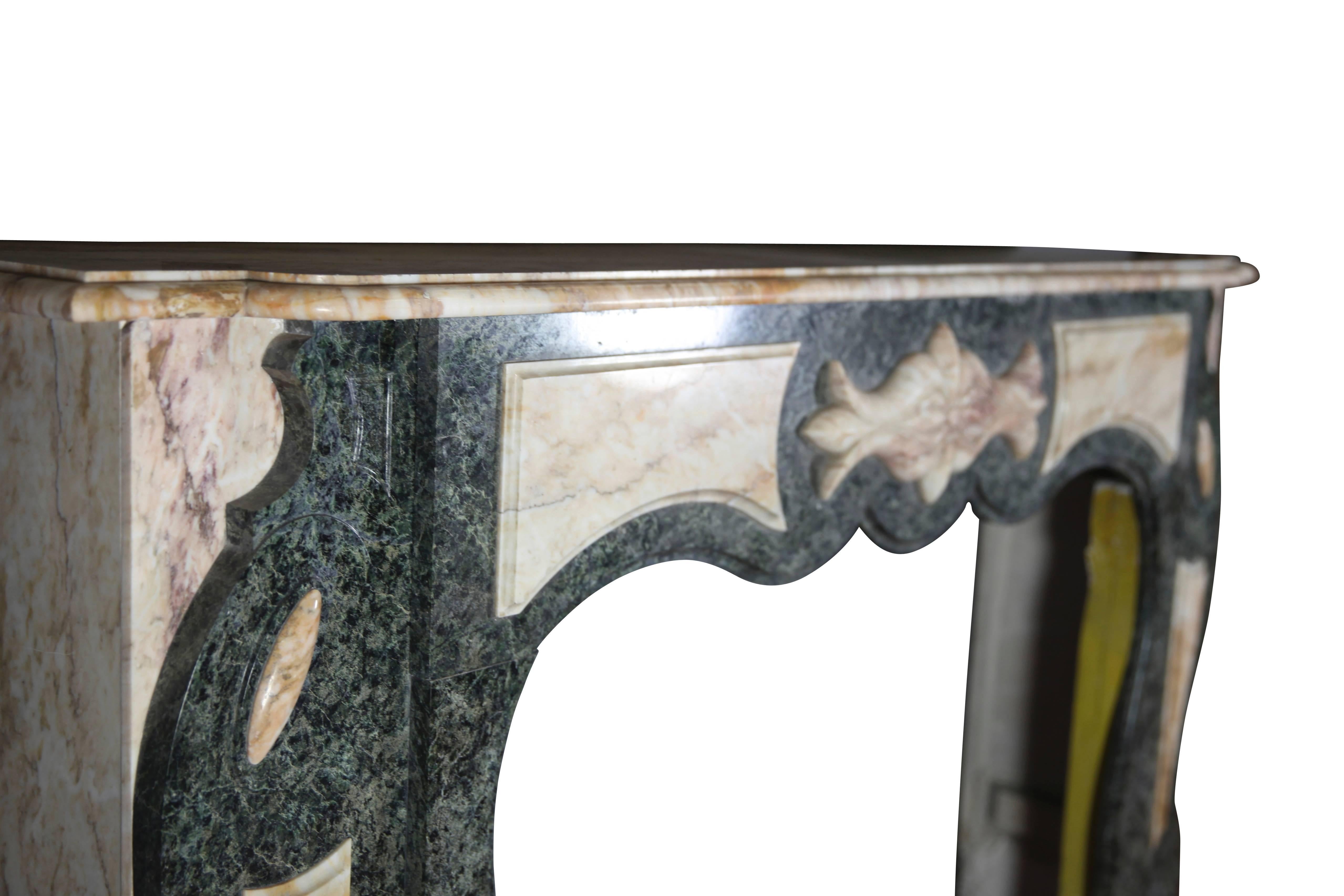 20th Century Art Deco Fireplace Mantel in Belgian Marble For Sale 3