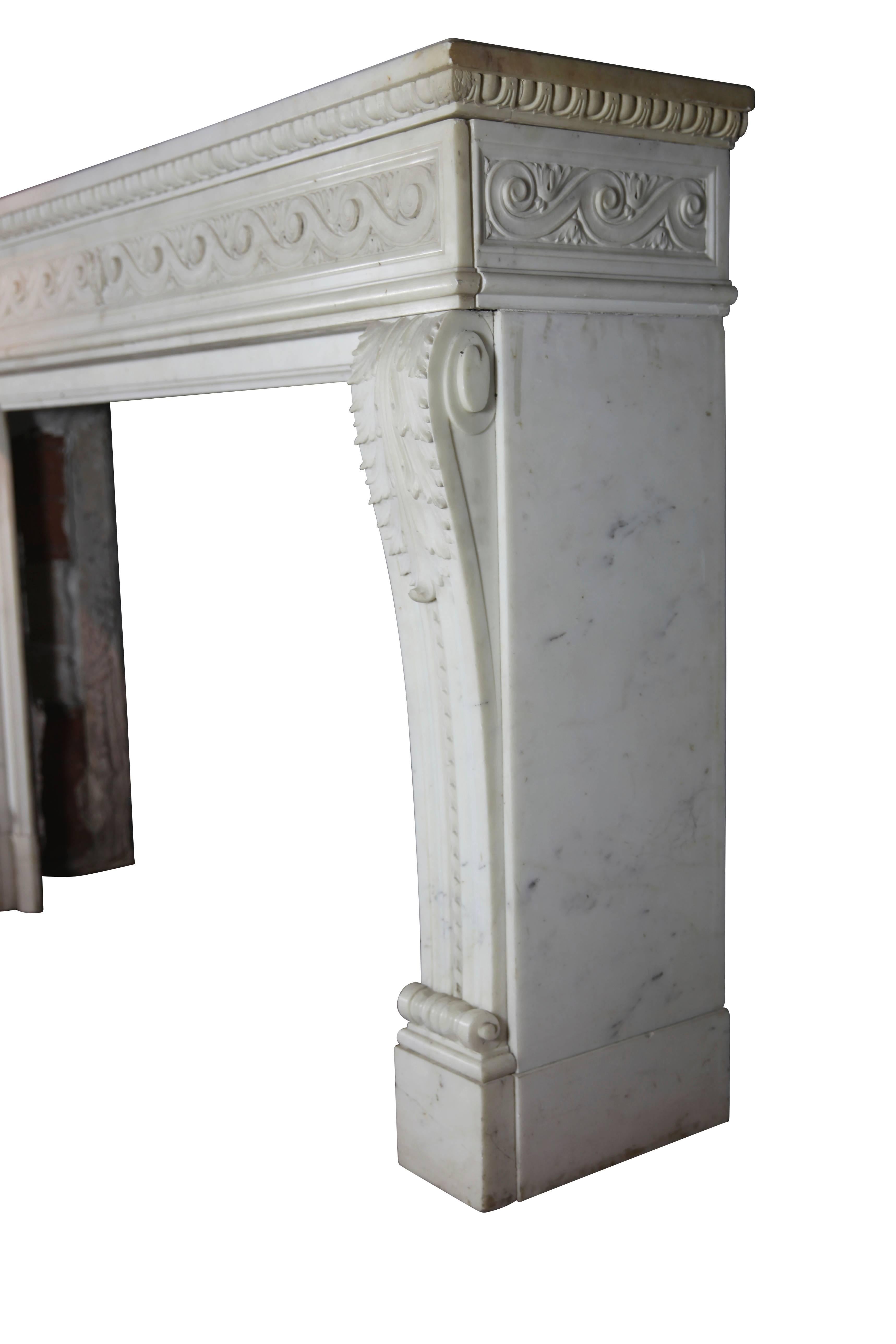 Pieza De Mantel De Mármol Estatuario Blanco Para Diseño De Palacio De Lujo Tallado a mano en venta