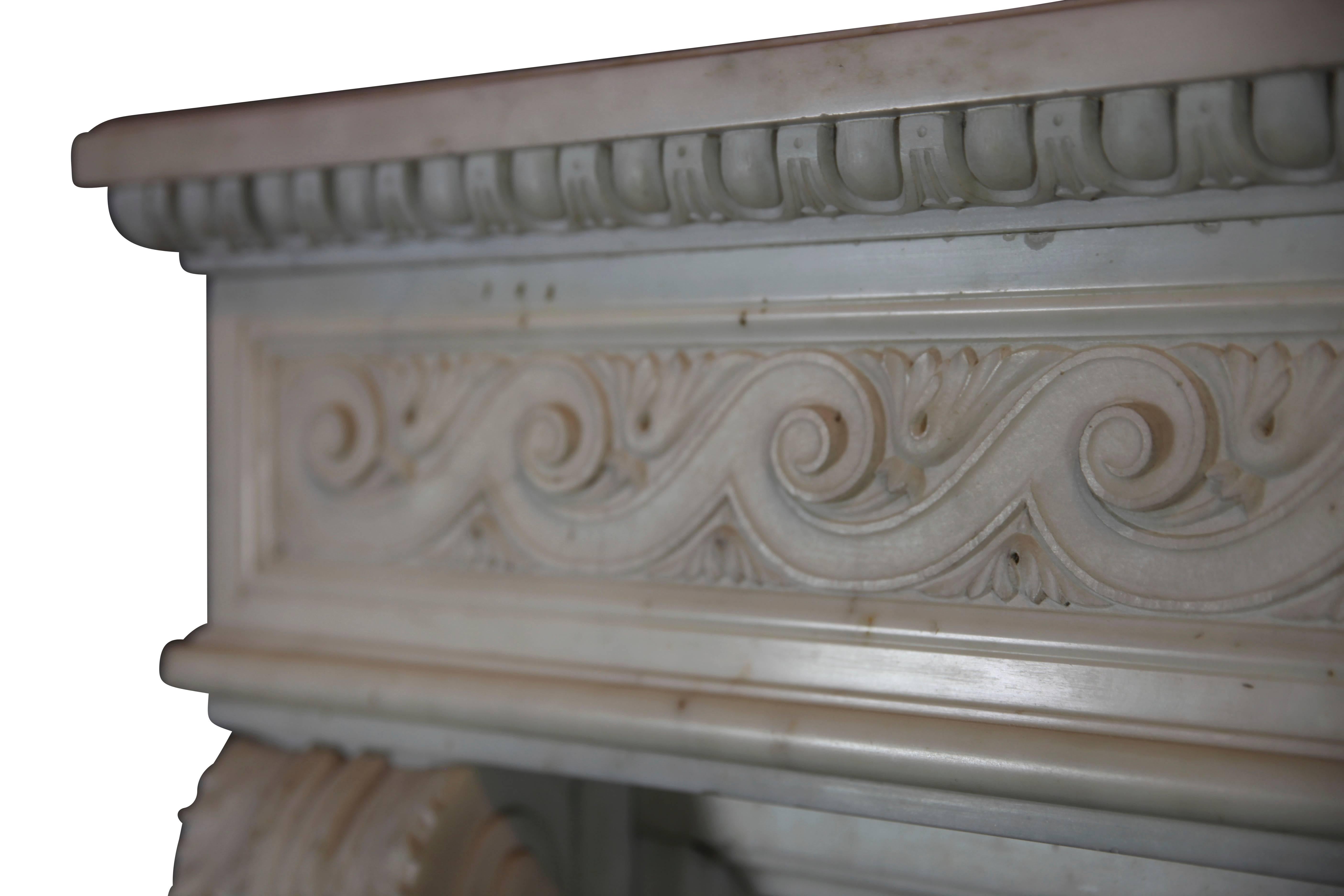 Pieza De Mantel De Mármol Estatuario Blanco Para Diseño De Palacio De Lujo Luis XVI en venta