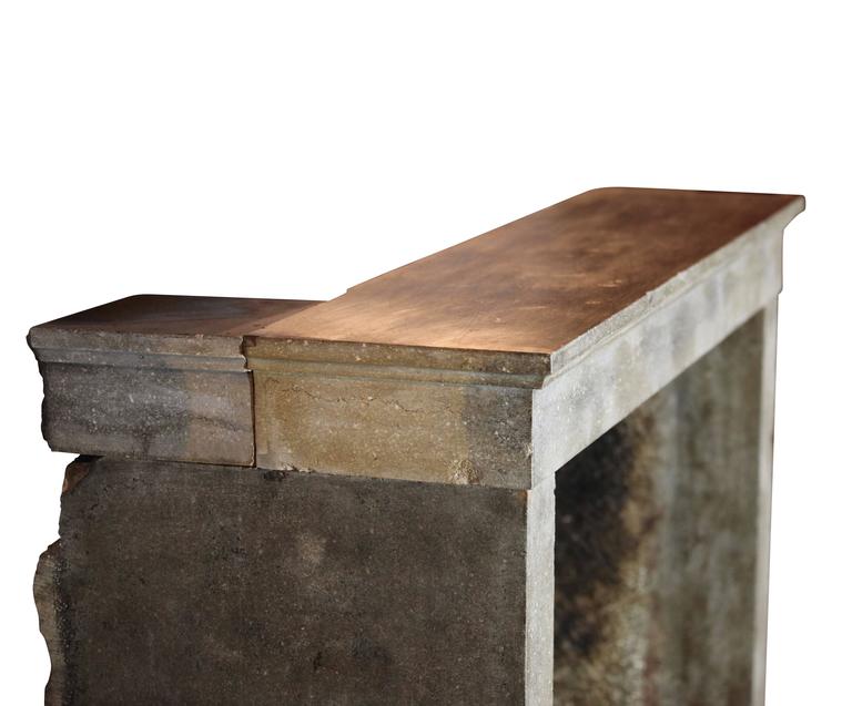 Kaminsims Antik - The Reading Chair