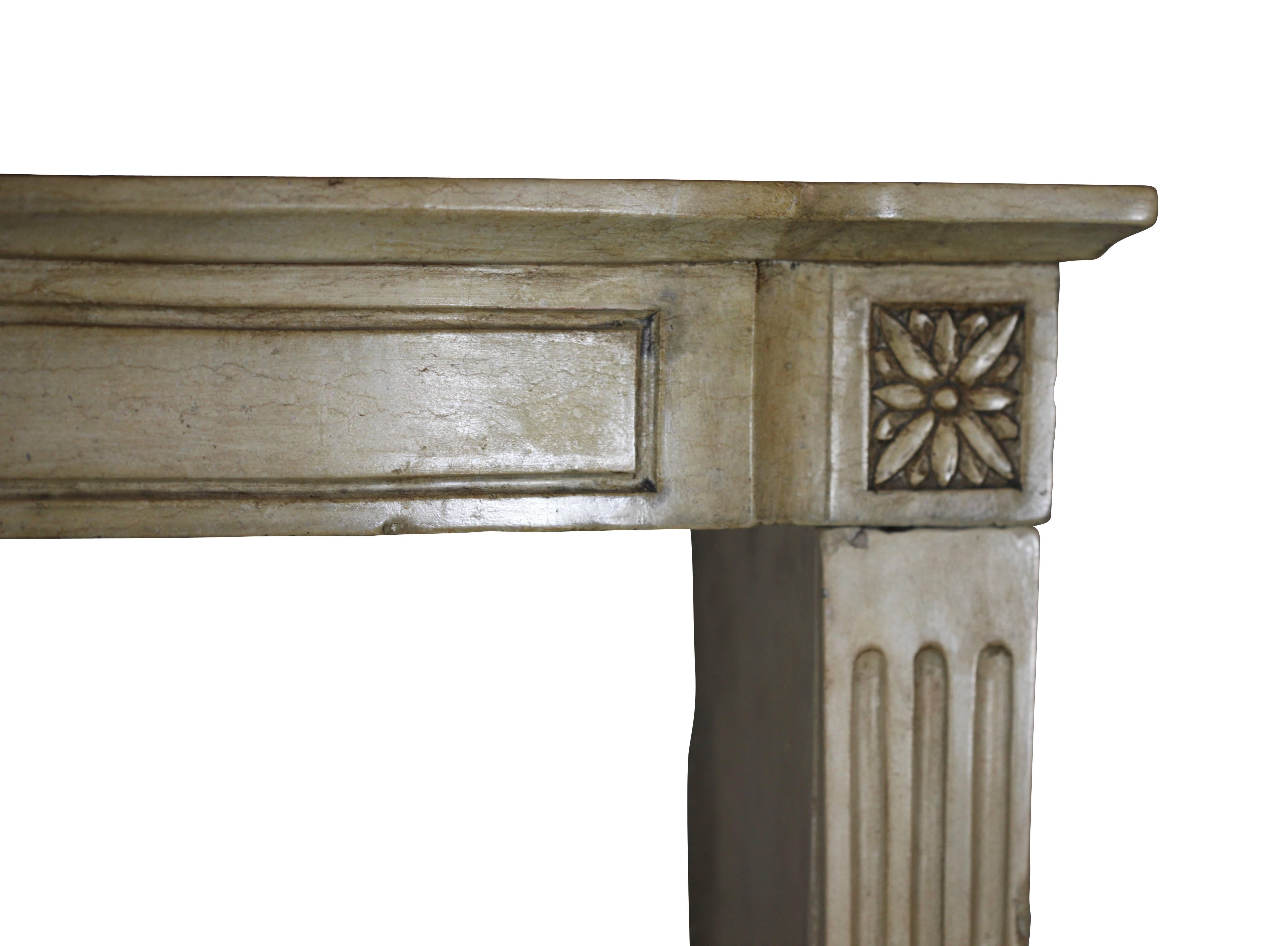 19th Century Original Antique Country Fireplace Mantel In Excellent Condition For Sale In Beervelde, BE