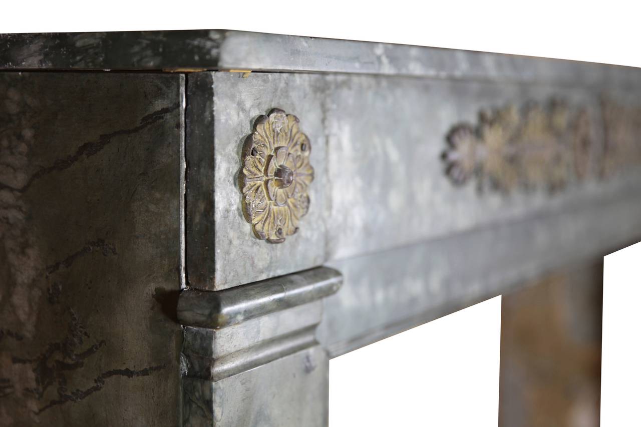 18th Century Fine Marble Fireplace Surround With Bespoke Brass Bijouterie For Sale 2