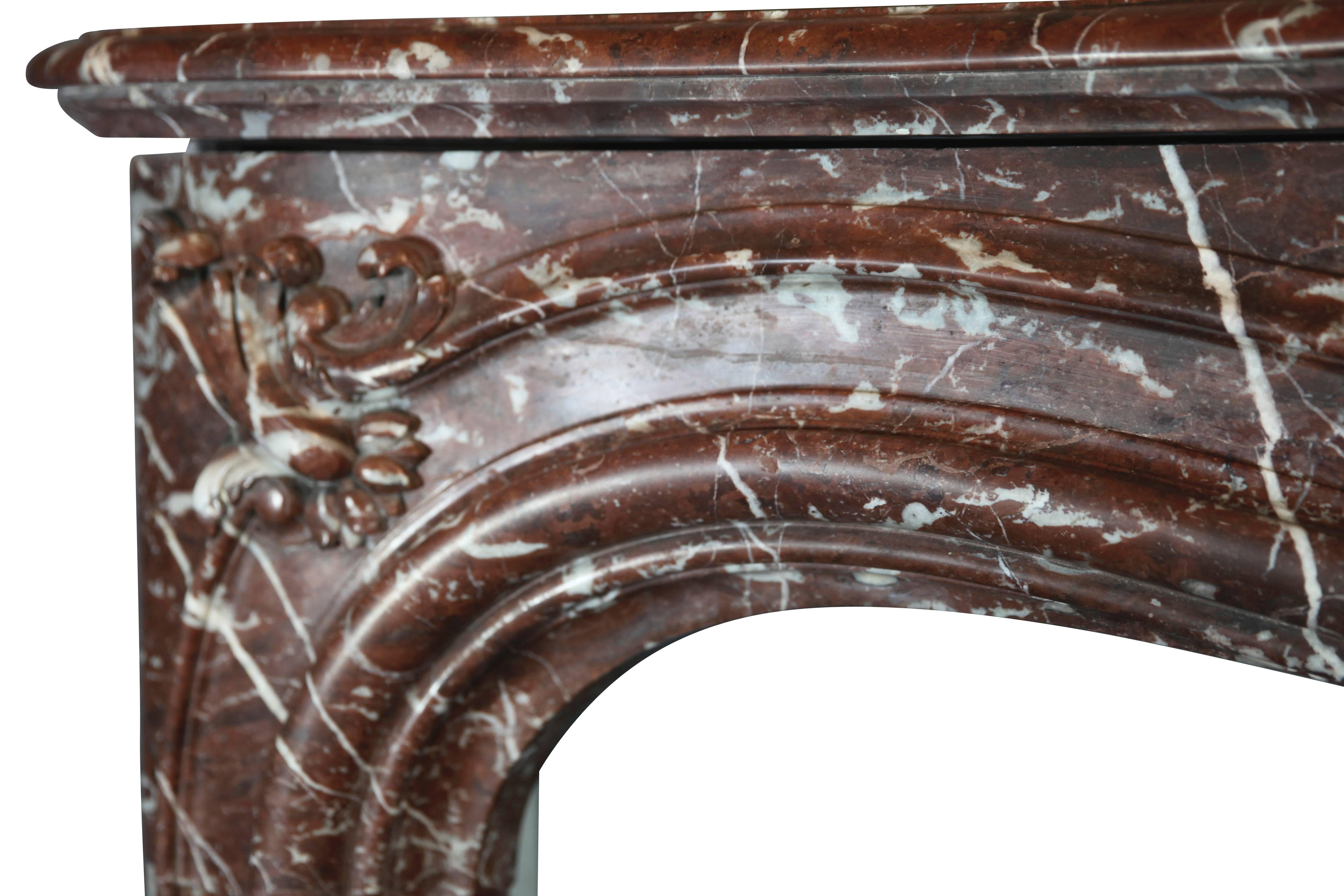 19th Century Antique Fireplace Mantel in Brown and Red Belgian Marble In Excellent Condition For Sale In Beervelde, BE