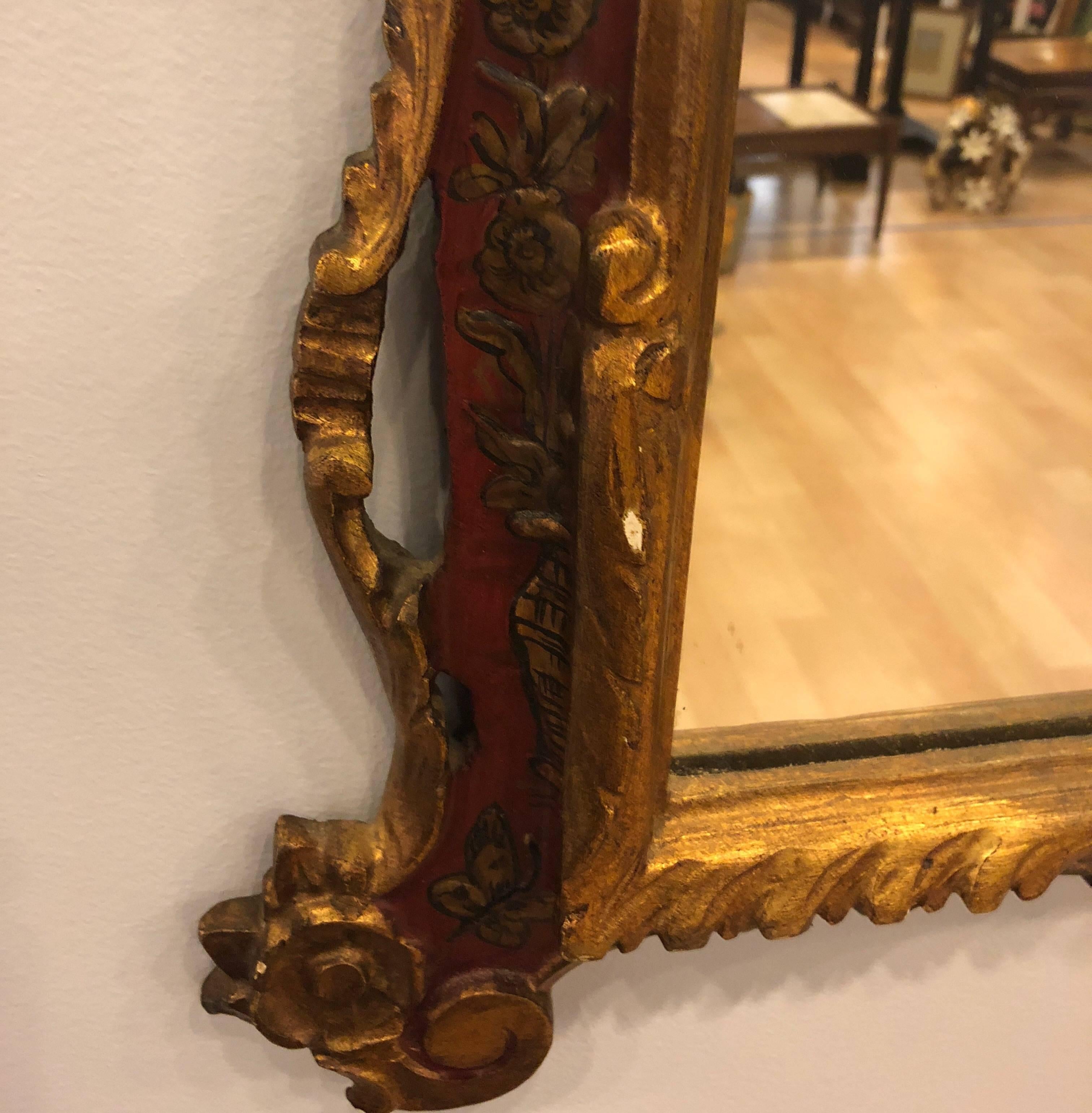 Chinoiserie and Gilt Italian Wooden Mirror For Sale 3