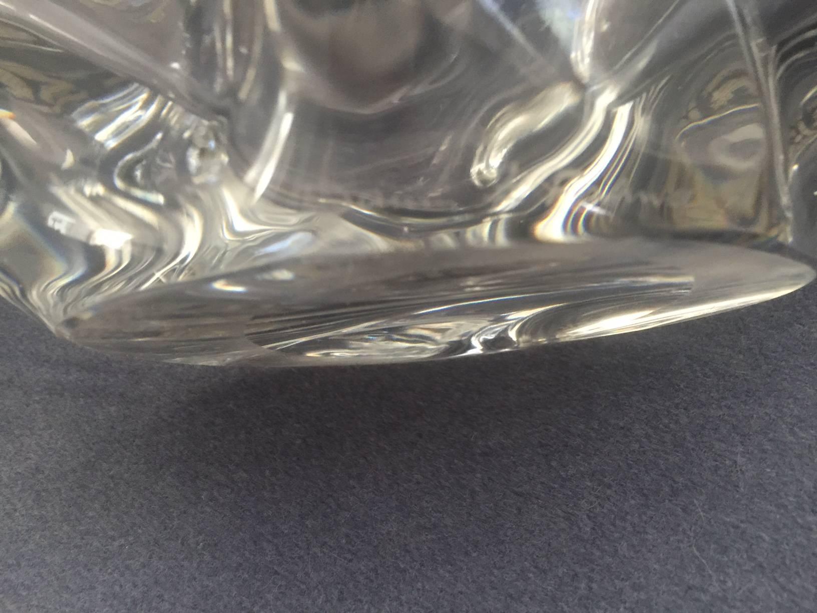 Daum, France, Exquisite Crystal Centerpiece Bowl In Excellent Condition For Sale In Raleigh, NC