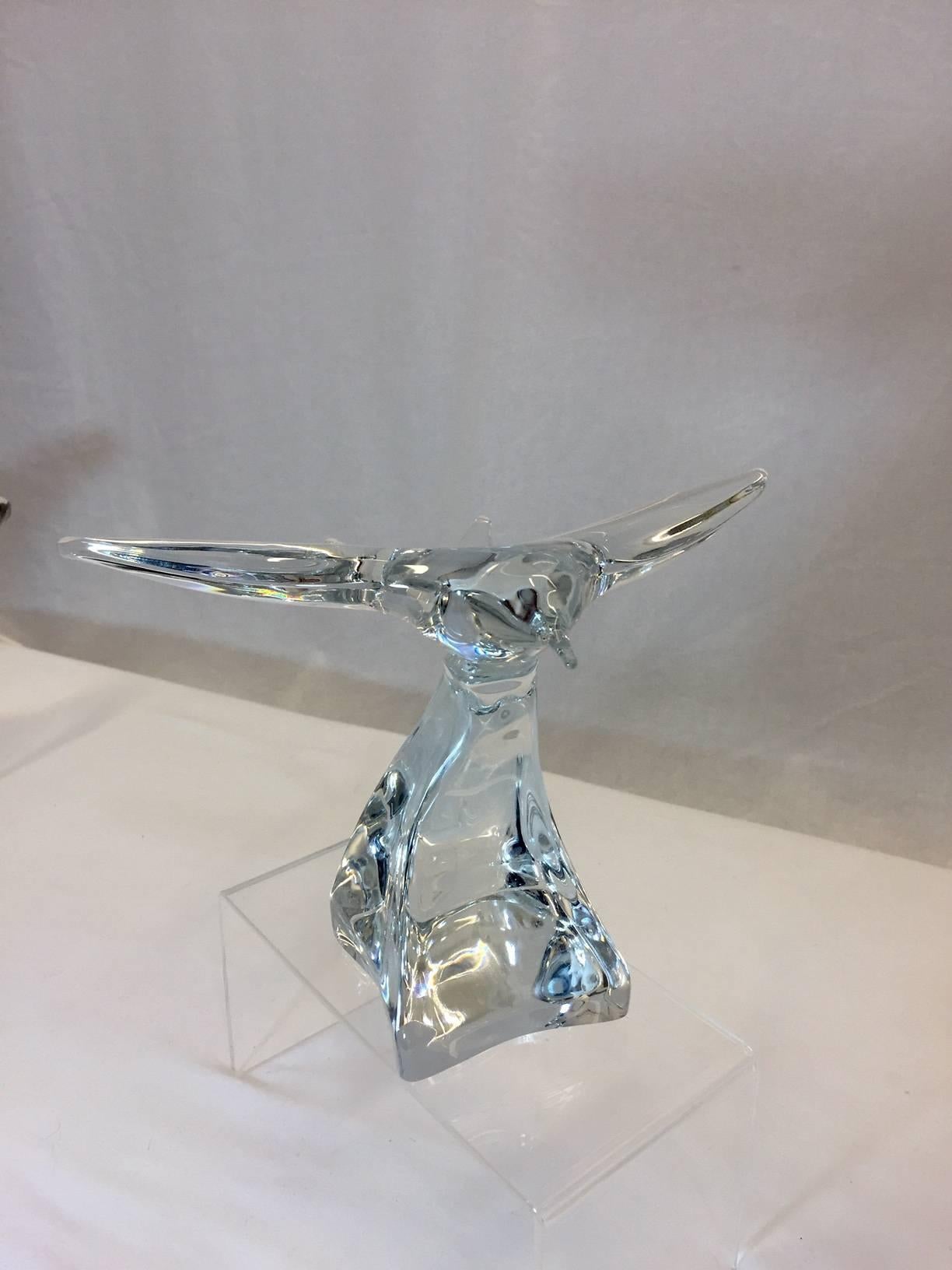 French Elegant Daum Crystal Bird in Flight Sculpture For Sale