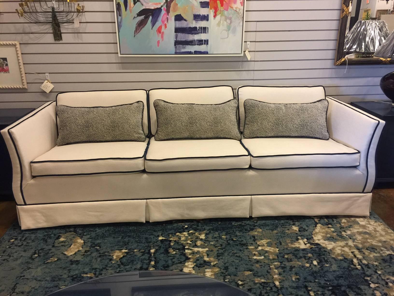 Crisp Cream and Navy Mid-Century Sofa In Excellent Condition In Raleigh, NC