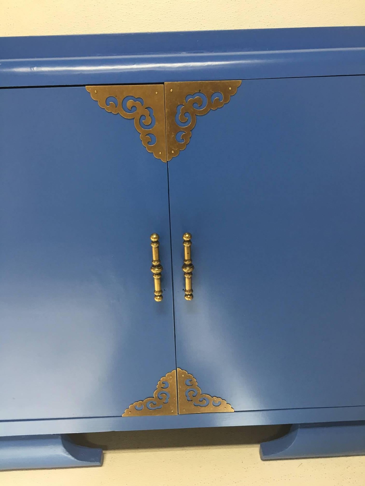 Athens Blue Vintage Asian Cabinet In Excellent Condition For Sale In Raleigh, NC