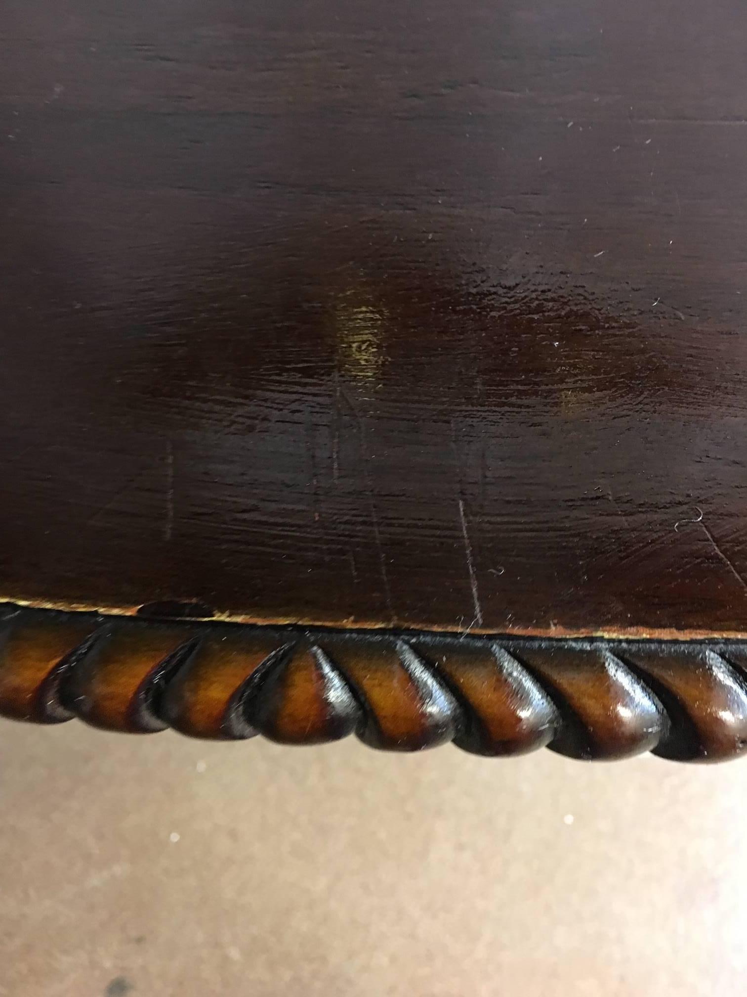 Federal Style Demilune Table In Excellent Condition In Raleigh, NC
