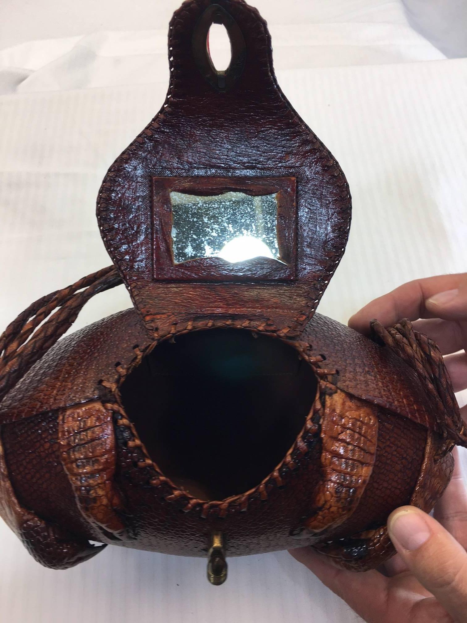 Armadillo Purse with Strap In Excellent Condition For Sale In Raleigh, NC