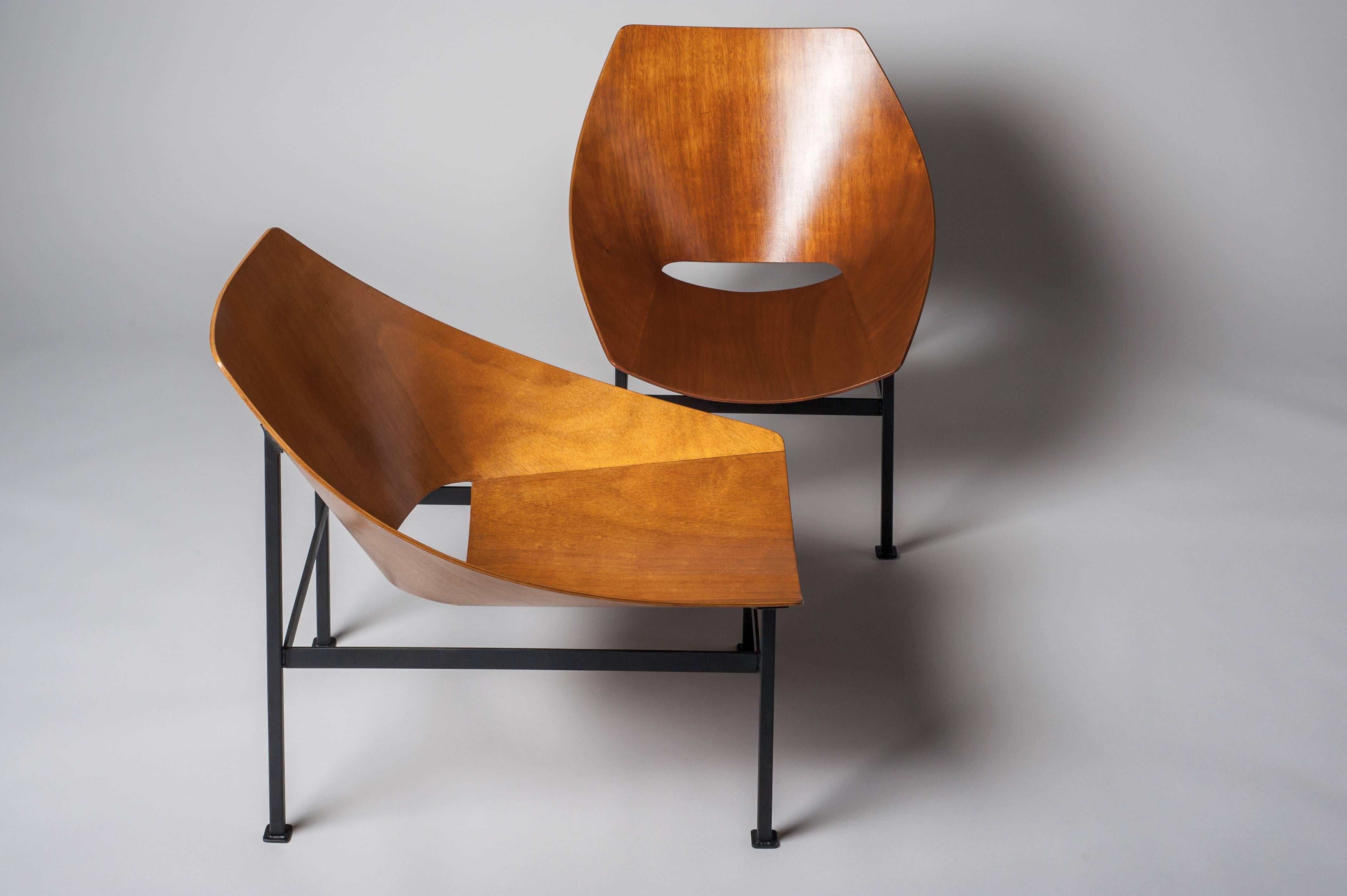 Hull Plywood Armchair, Designed by Charles Godillon in 1960 For Sale 2