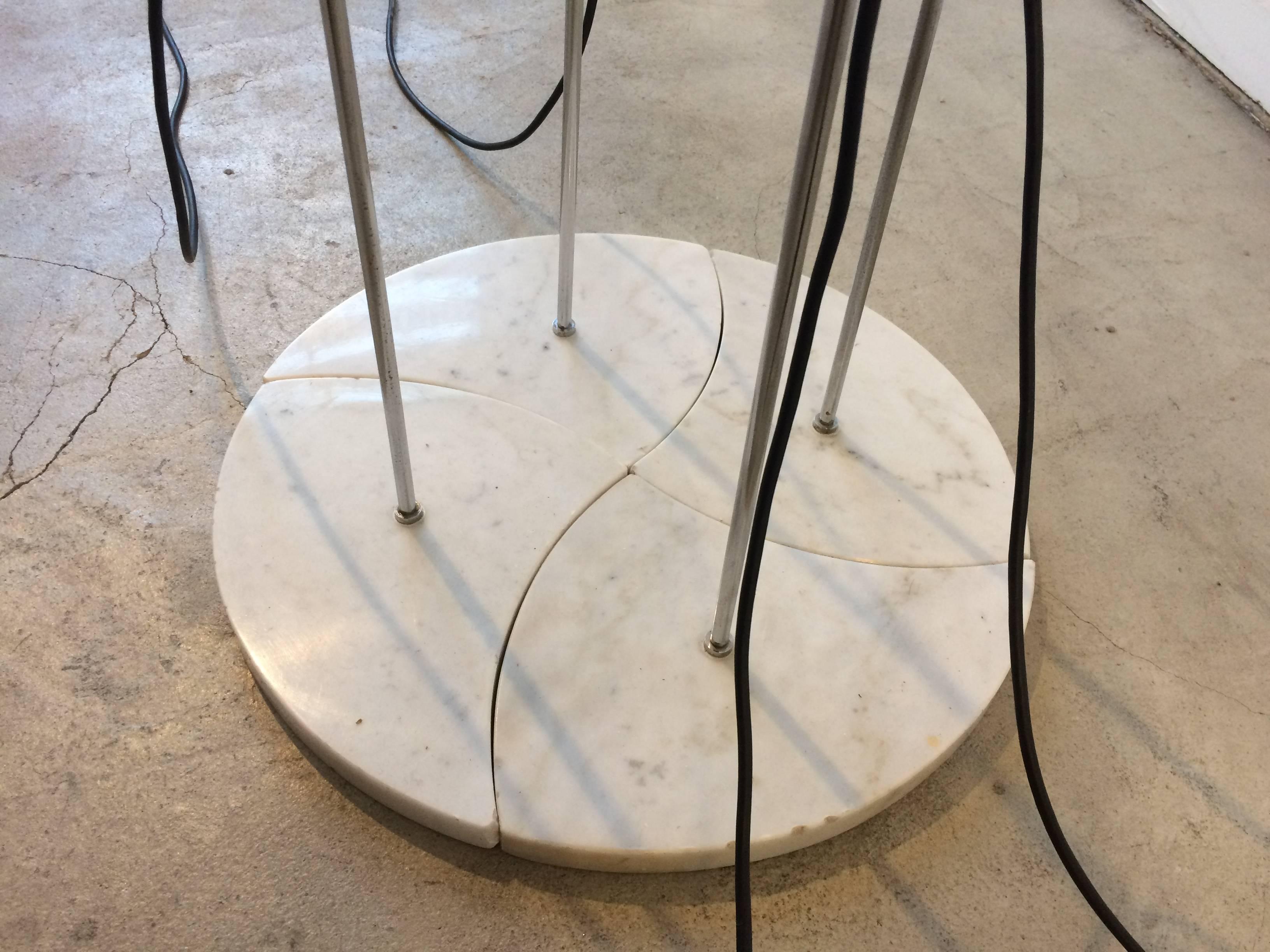 Alain Richard Set of Four A15 Marble Floor Lamps by Disderot In Good Condition For Sale In Paris, FR