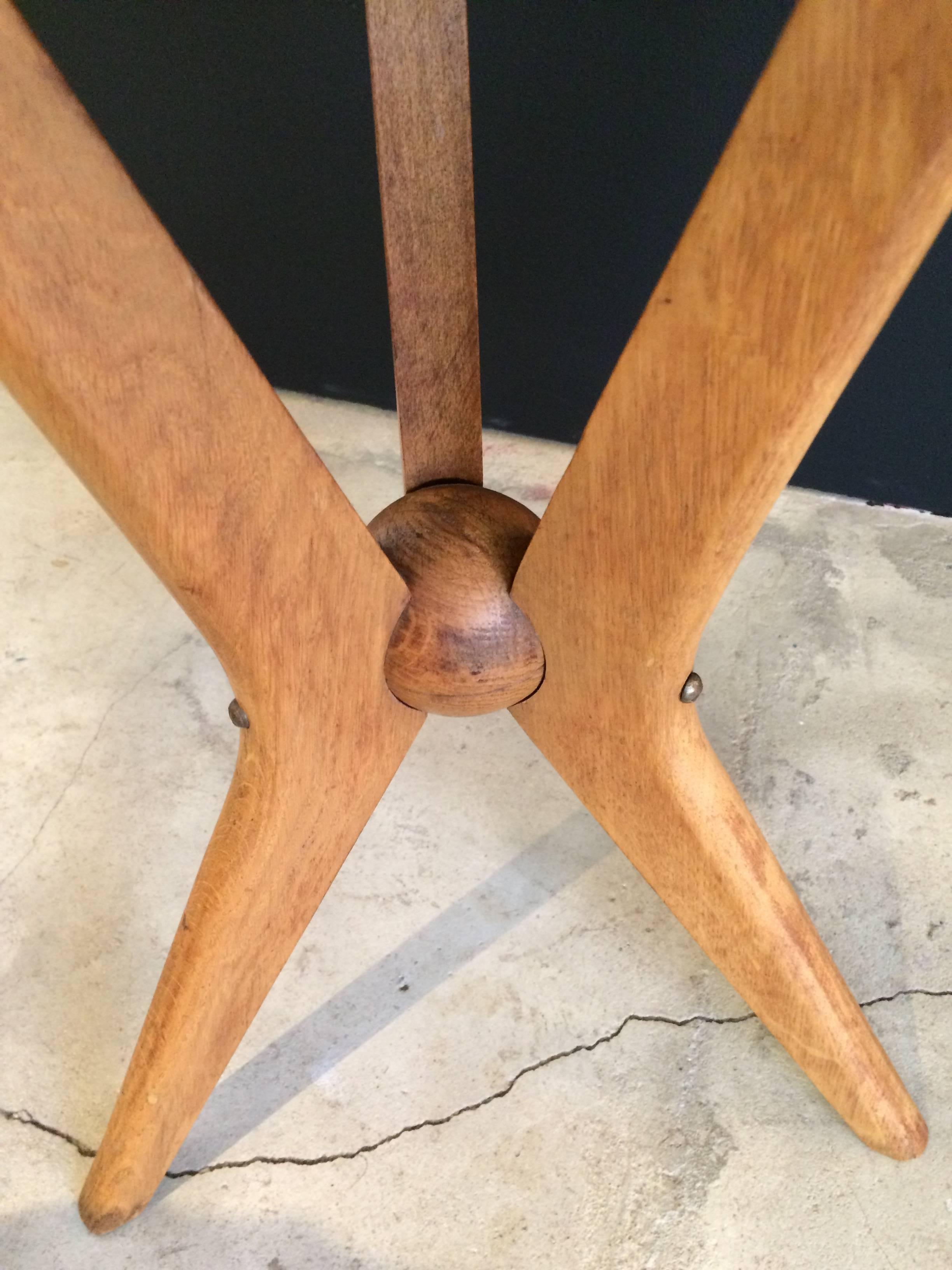 Three Legs Side Table René-Jean Caillette, 1950 In Good Condition In Paris, FR