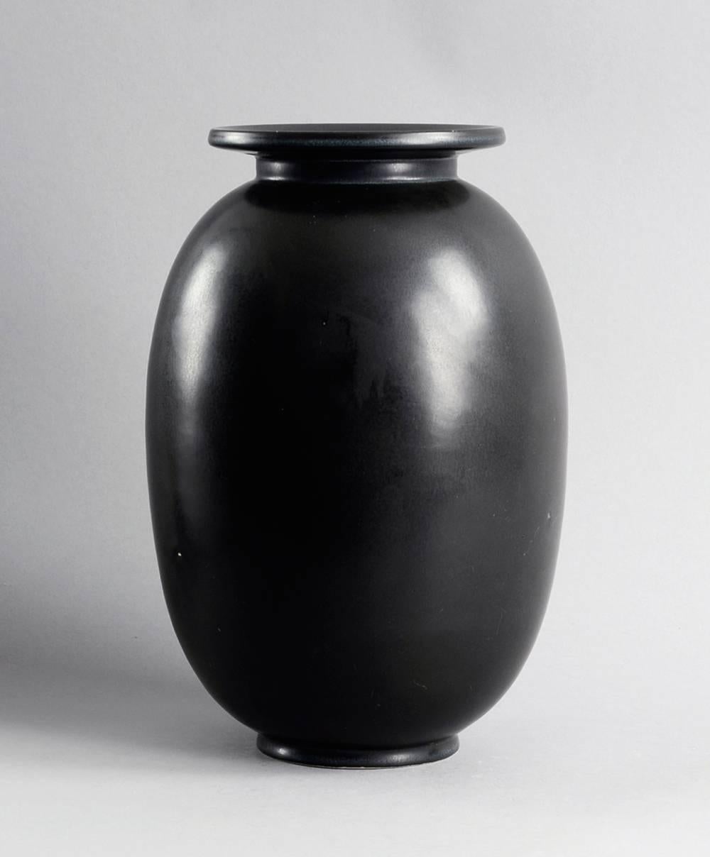 Swedish Large Stoneware Vase with Matte Black Glaze, Gunnar Nylund for Rörstrand, 1940s