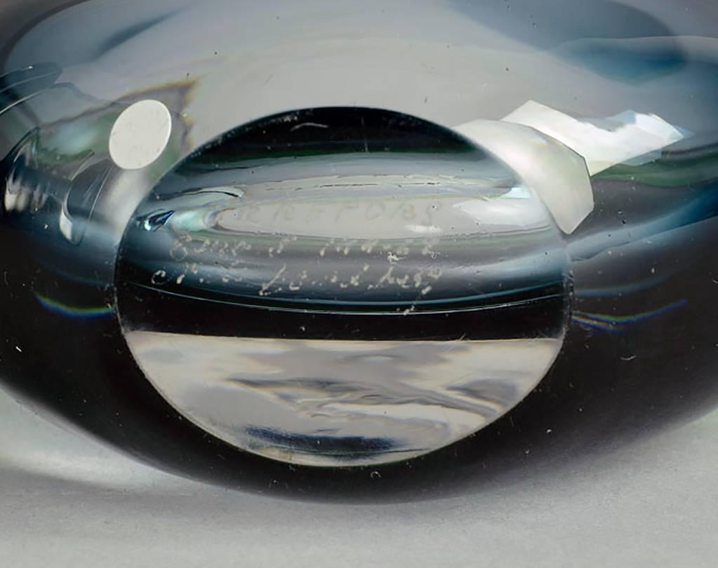 Scandinavian Modern Art Glass Vase by Nils Landberg for Orrefors, 1950s For Sale
