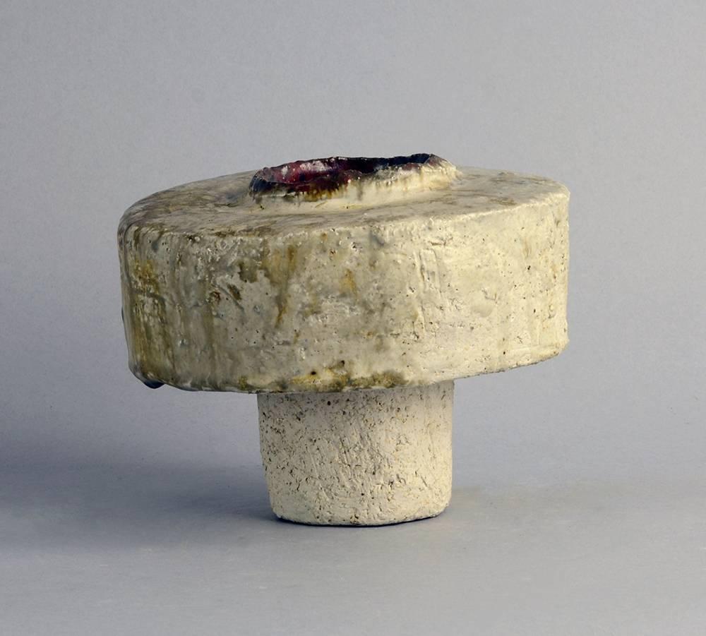 Ruth Duckworth, own studio, US.
Unique stoneware vessel with matte gray and brown glaze, circa 1960.
Measures: Height 5 1/2