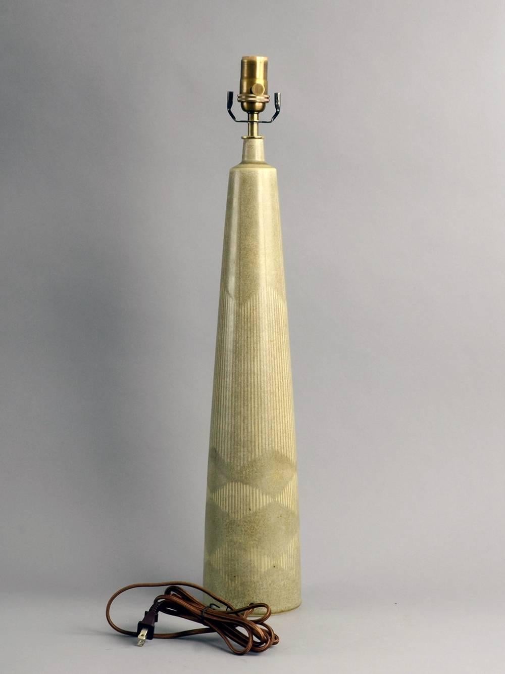 Per and Annelise Linnemann-Schmidt for Palshus, Denmark

Stoneware lamp with matte olive glaze, 1950s-1960s.
Measures: Height to top of socket 25 3/4