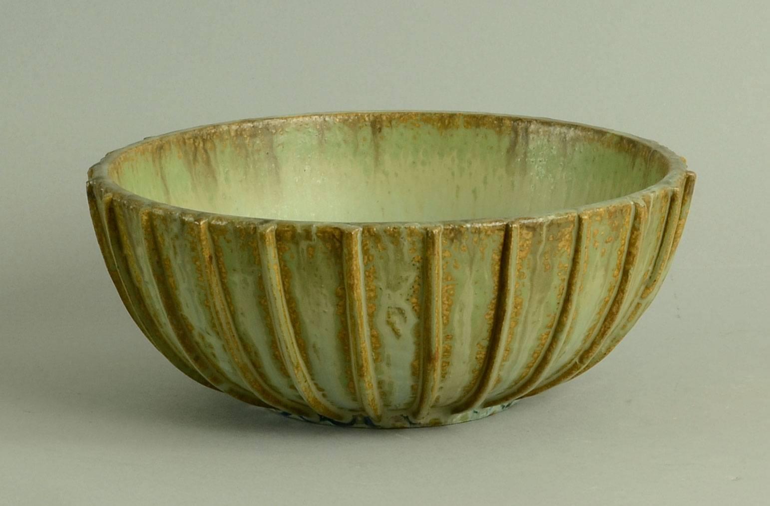 Glazed Stoneware Ribbed Bowl by Arne Bang, Denmark, 1930s-1940s For Sale