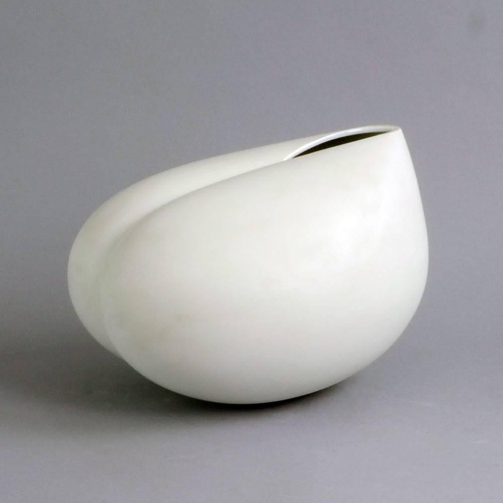 Tapio Wirkkala for Rosenthal, Germany 

Large porcelain 