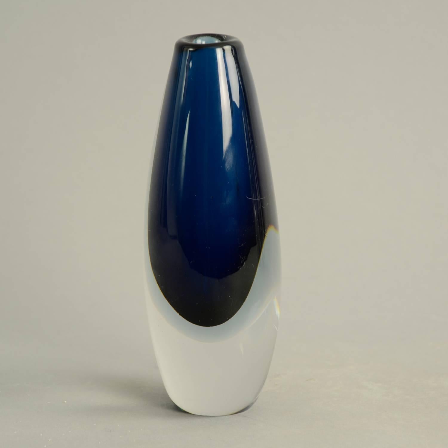 Vicke Lindstrand for Kosta, Sweden 

Sommerso vase in blue and clear glass, 1950s.
Measures: Height 6 3/4