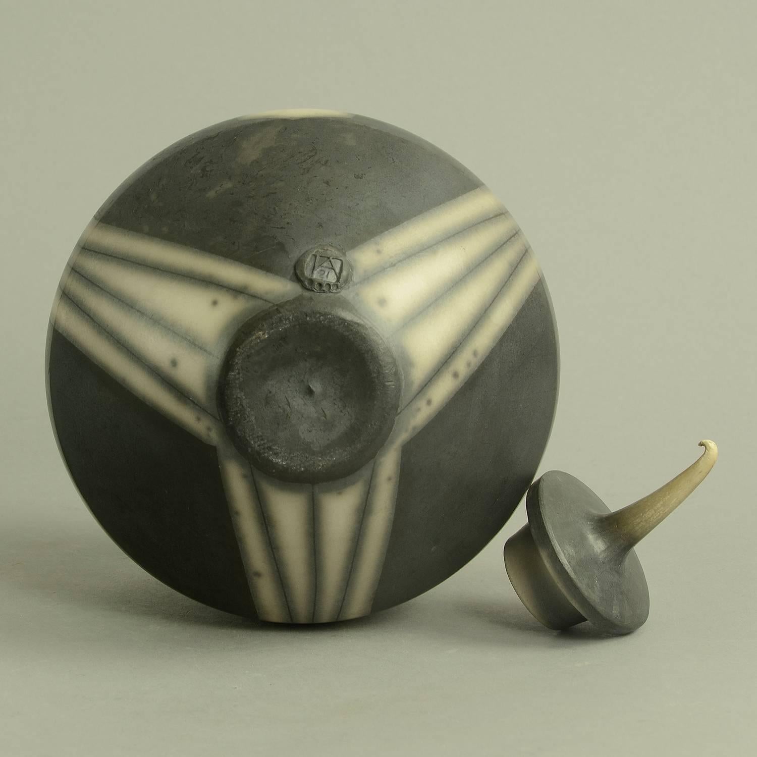 Unique, Smoke-Fired, Burnished Stoneware Raku Lidded Jar by Tim Andrews, UK In Excellent Condition For Sale In New York, NY