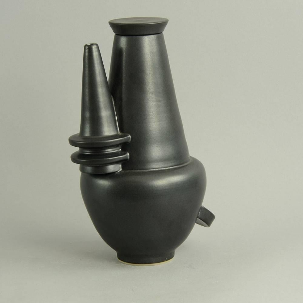 Postmodern Coffeepot with Matte Black Glaze by Lutz Könecke, Germany In Excellent Condition For Sale In New York, NY