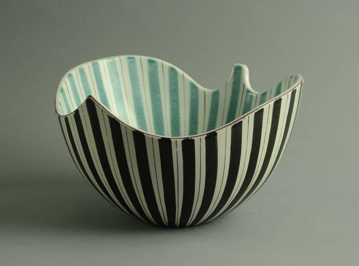 Glazed Three Faience Bowls by Stig Lindberg for Gustavsberg For Sale