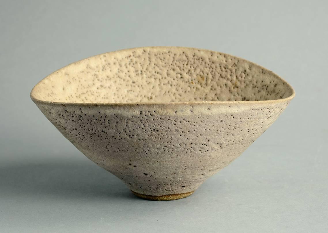 Mid-Century Modern Bowl with Pitted Glaze by Lucie Rie