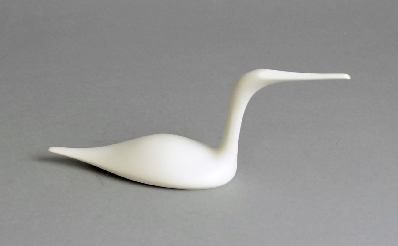Two Porcelain Birds by Tapio Wirkkala for Rosenthal In Excellent Condition For Sale In New York, NY