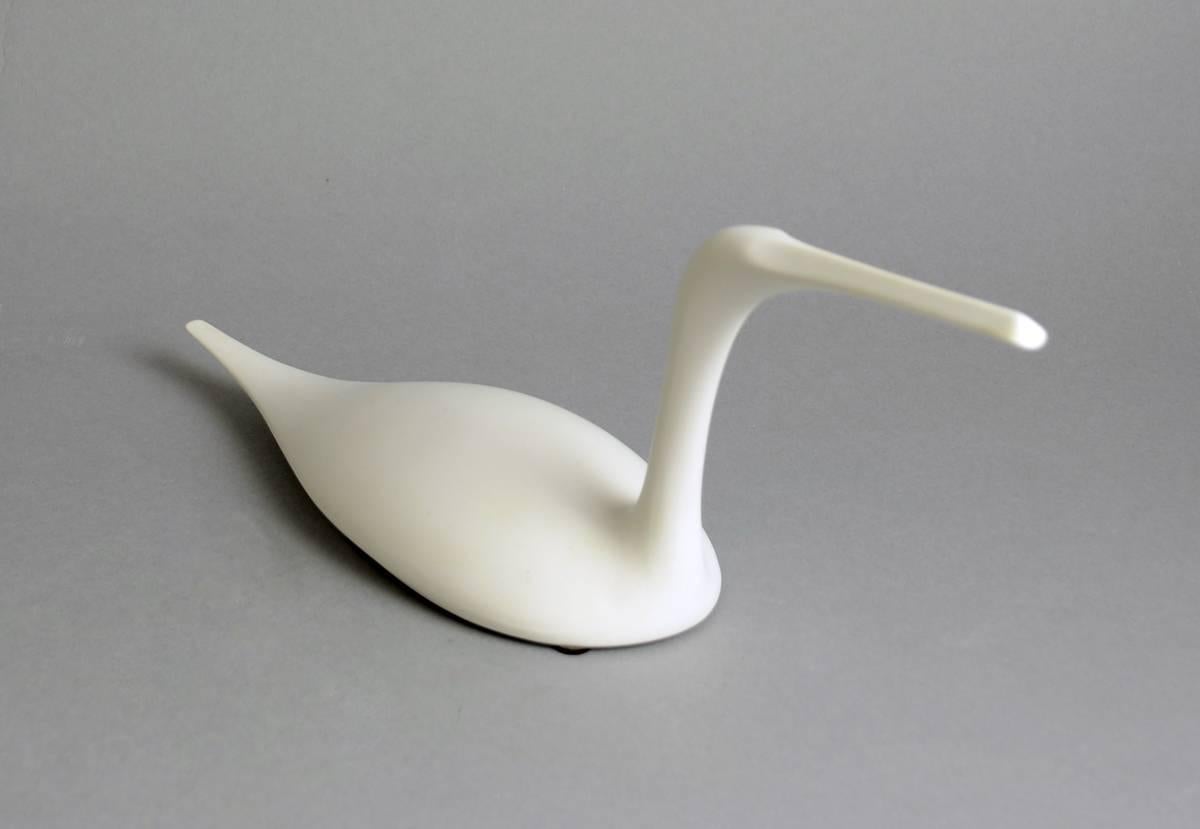 Mid-Century Modern Two Porcelain Birds by Tapio Wirkkala for Rosenthal For Sale