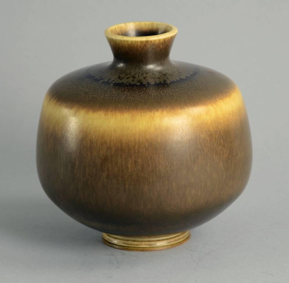  Unique stoneware vase with matte brown haresfur glaze, 1972.