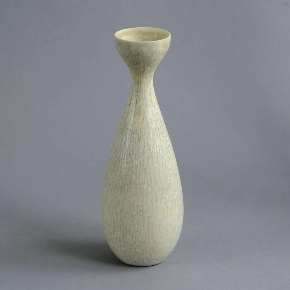 Carl Harry Stalhane for Rorstrand

1. Stoneware vase with matte white haresfur glaze, 1950s-1960s.
Measures: Height 7 1/2