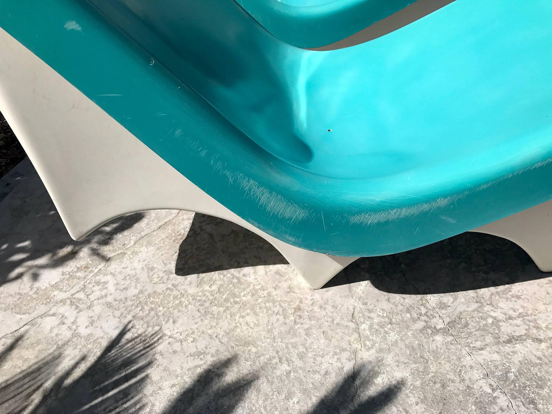 vintage pool lounge chairs