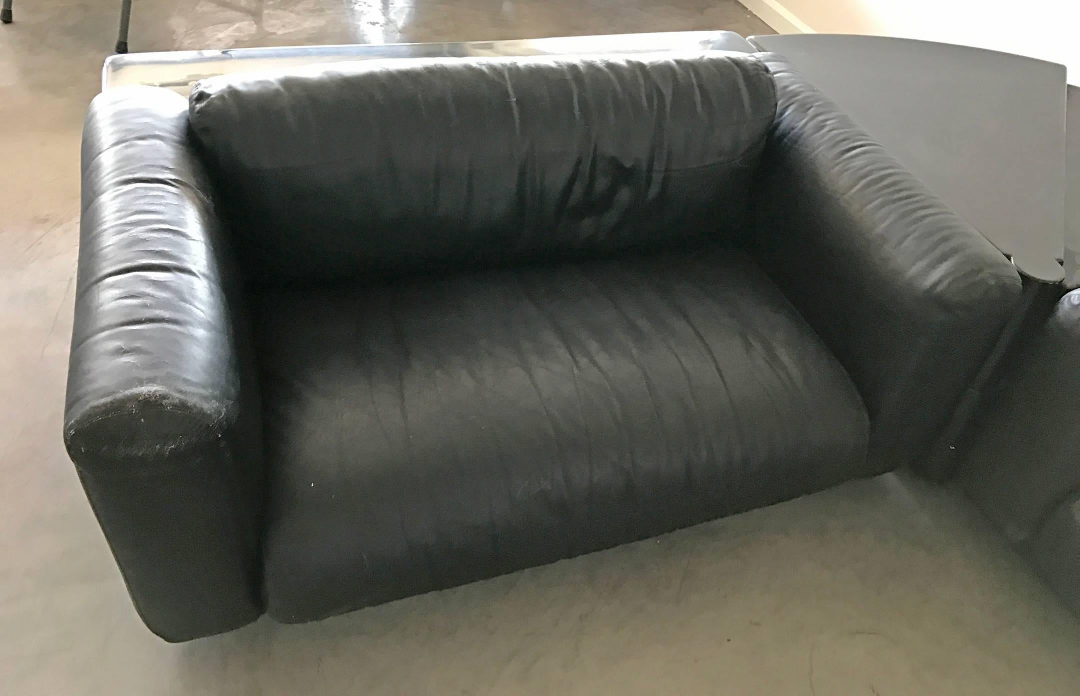 gradual sofa knoll