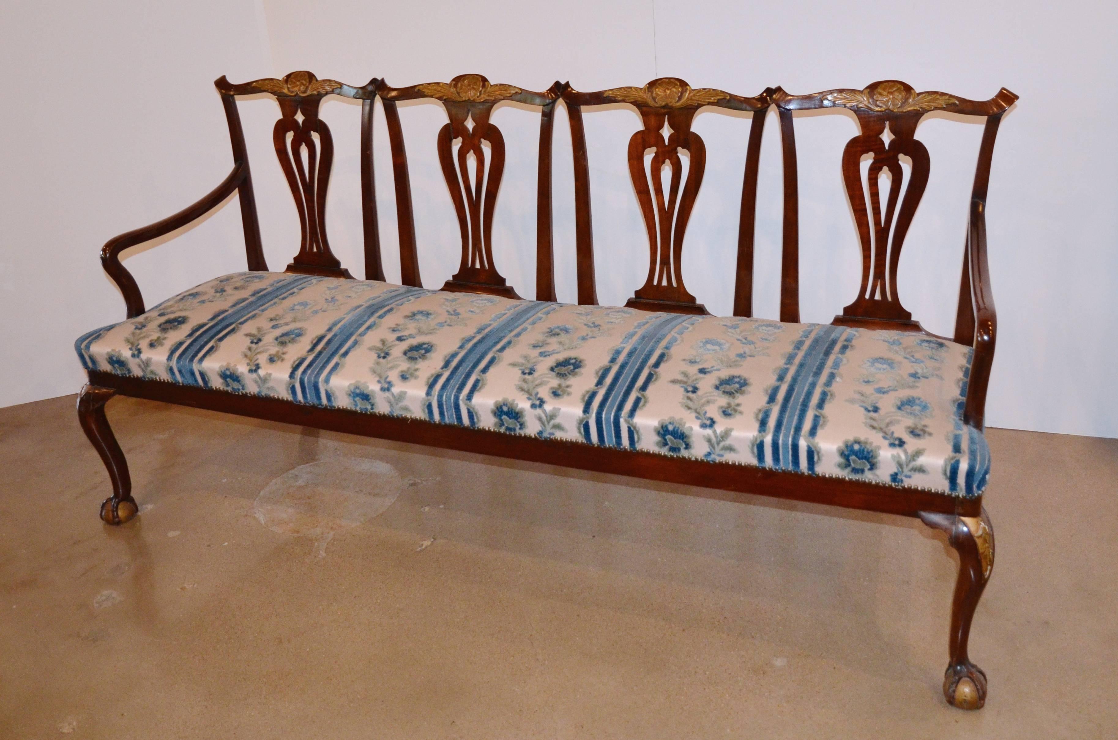 Woodwork Chippendale Style Mahogany Four-Seat Back Settee