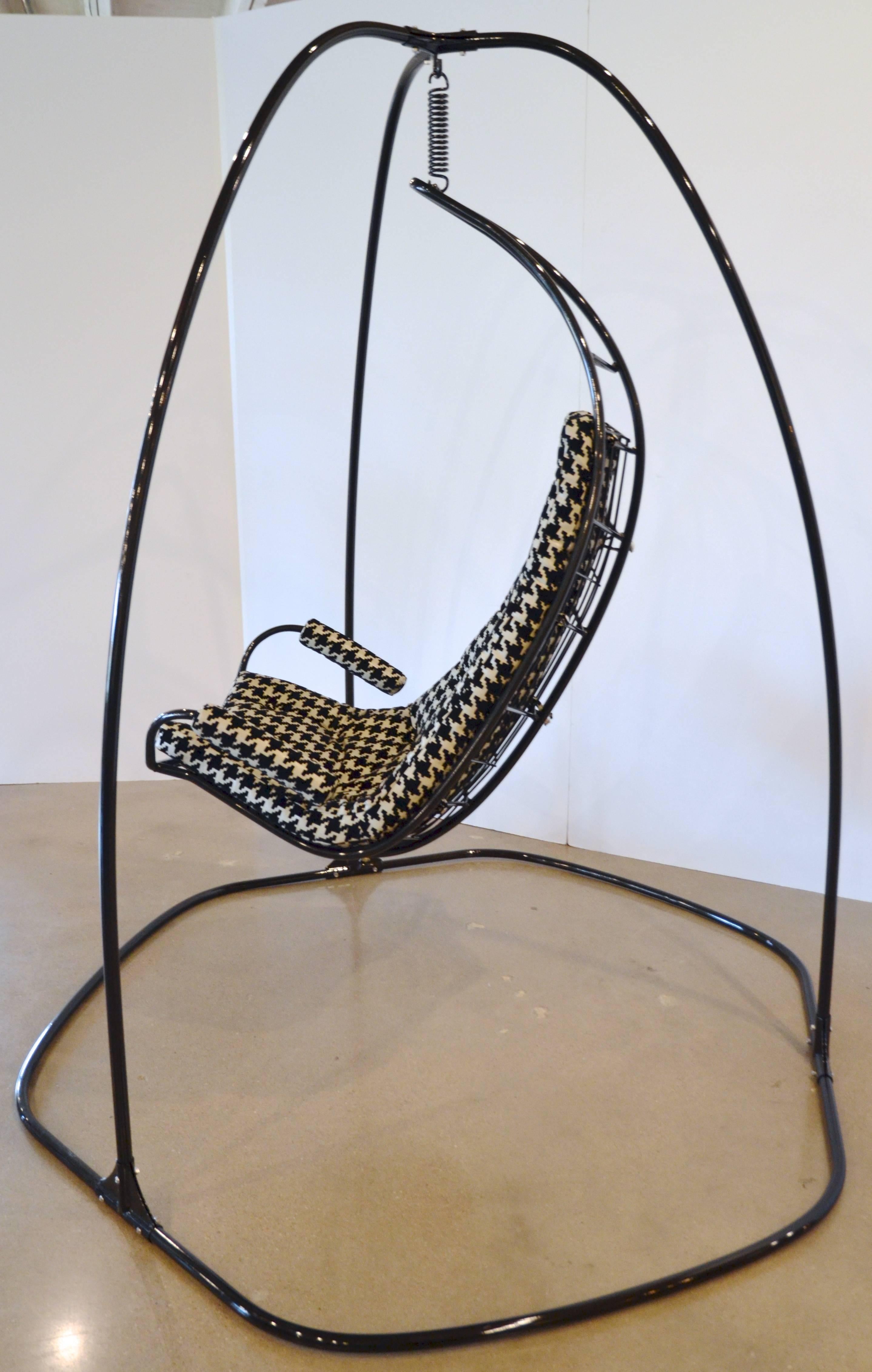 Mid-Century Modern Metal Framed Swinging Lounge Chair
