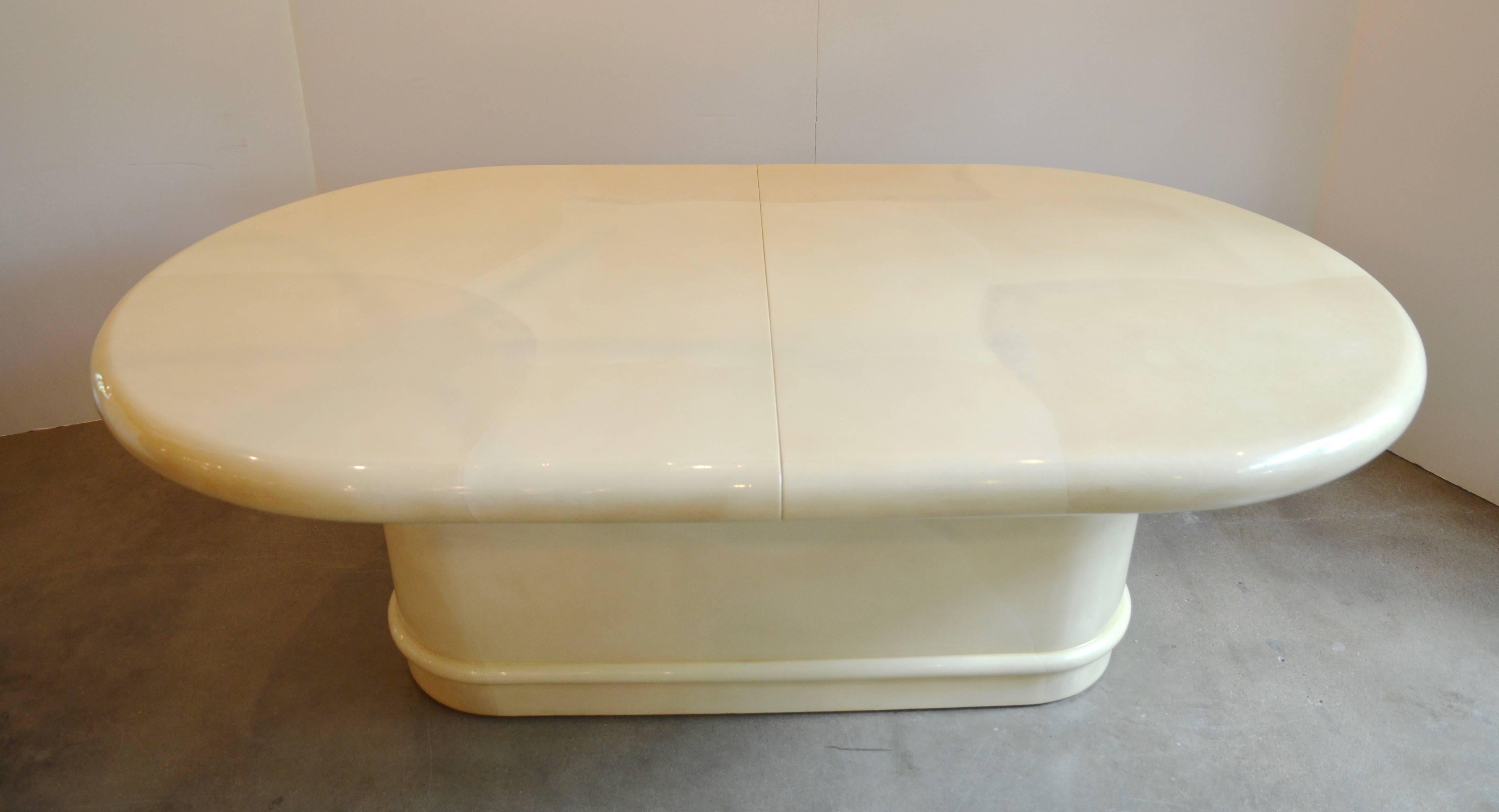 Post-Modern Cream Extendable Dining Table in Goatskin Style Lacquer:  Karl Springer 1980's