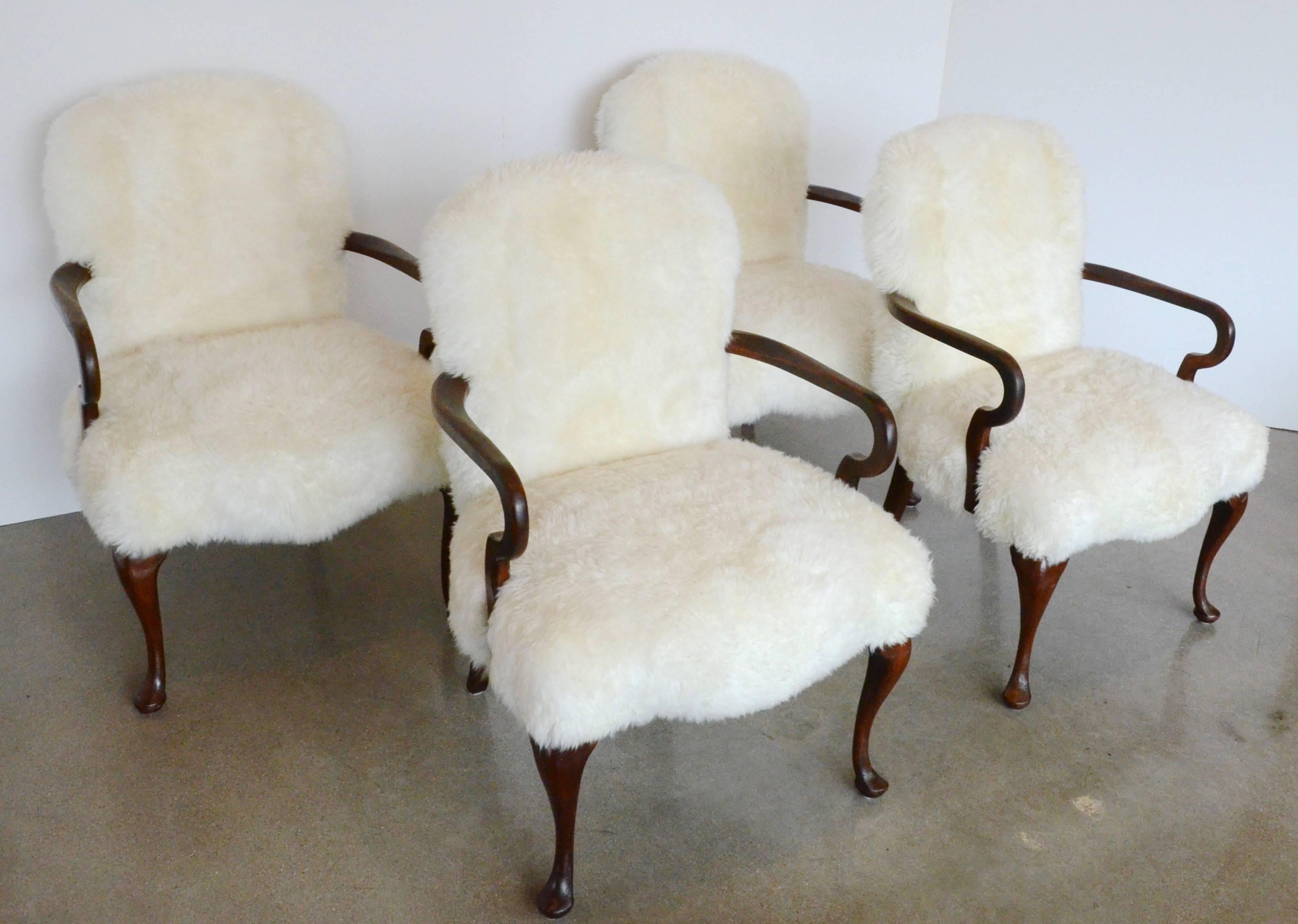 American Sheepskin Armchair with Queen Anne Legs