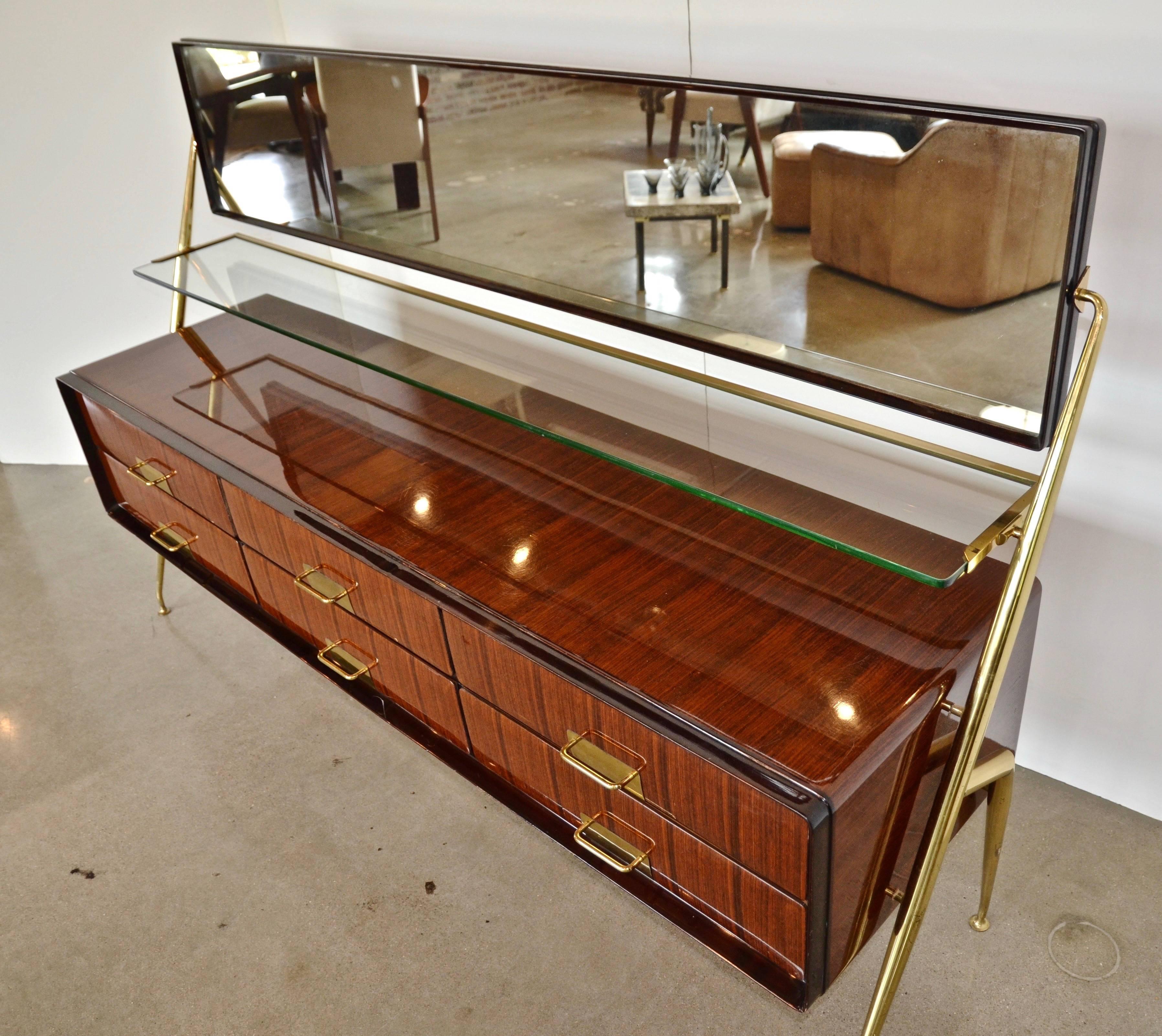 Italian Mirrored Cabinet by Silvio Cavatorta, 1950s In Excellent Condition In Austin, TX