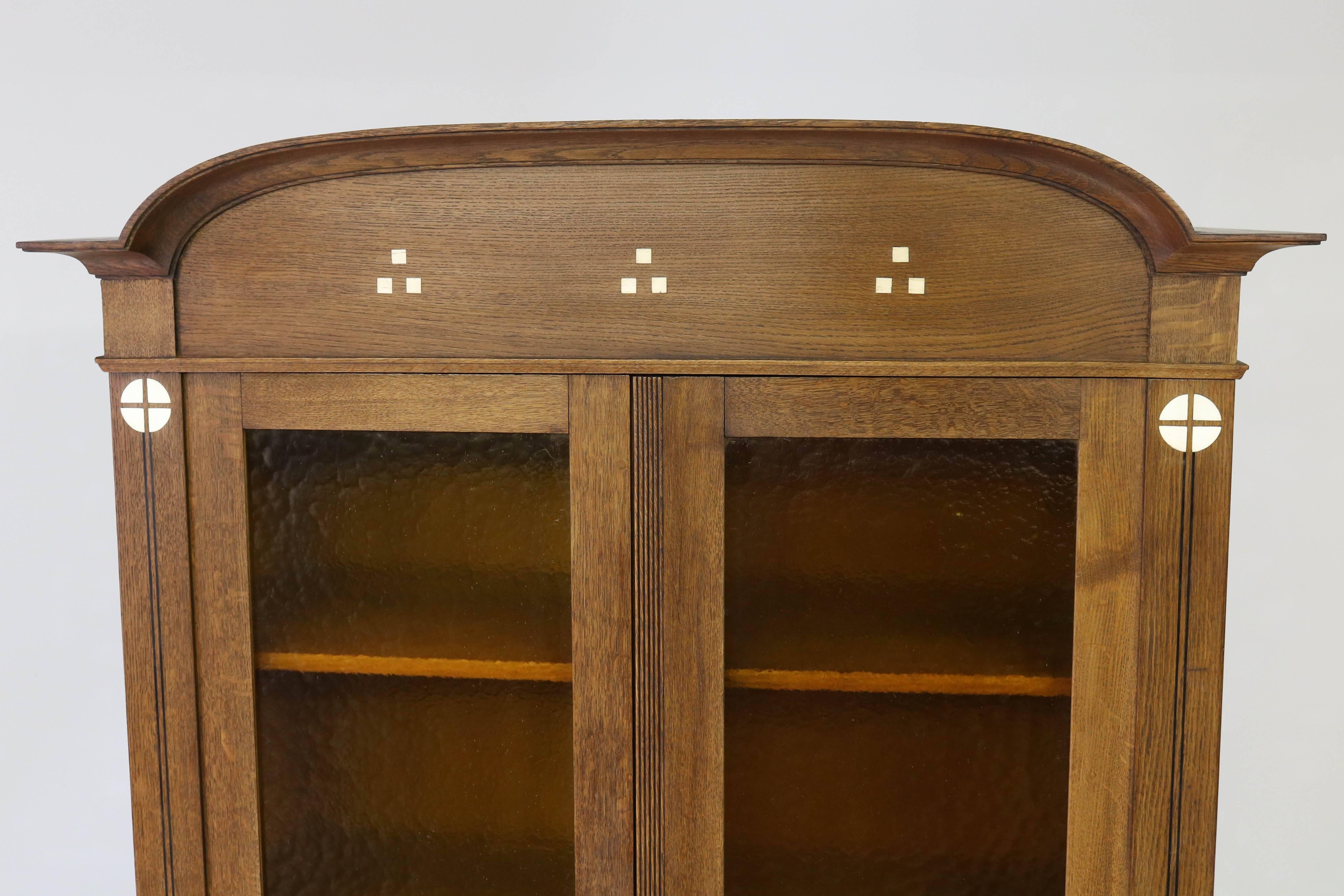 Oak Dutch Art Nouveau Bookcase with Impressive Inlay 1