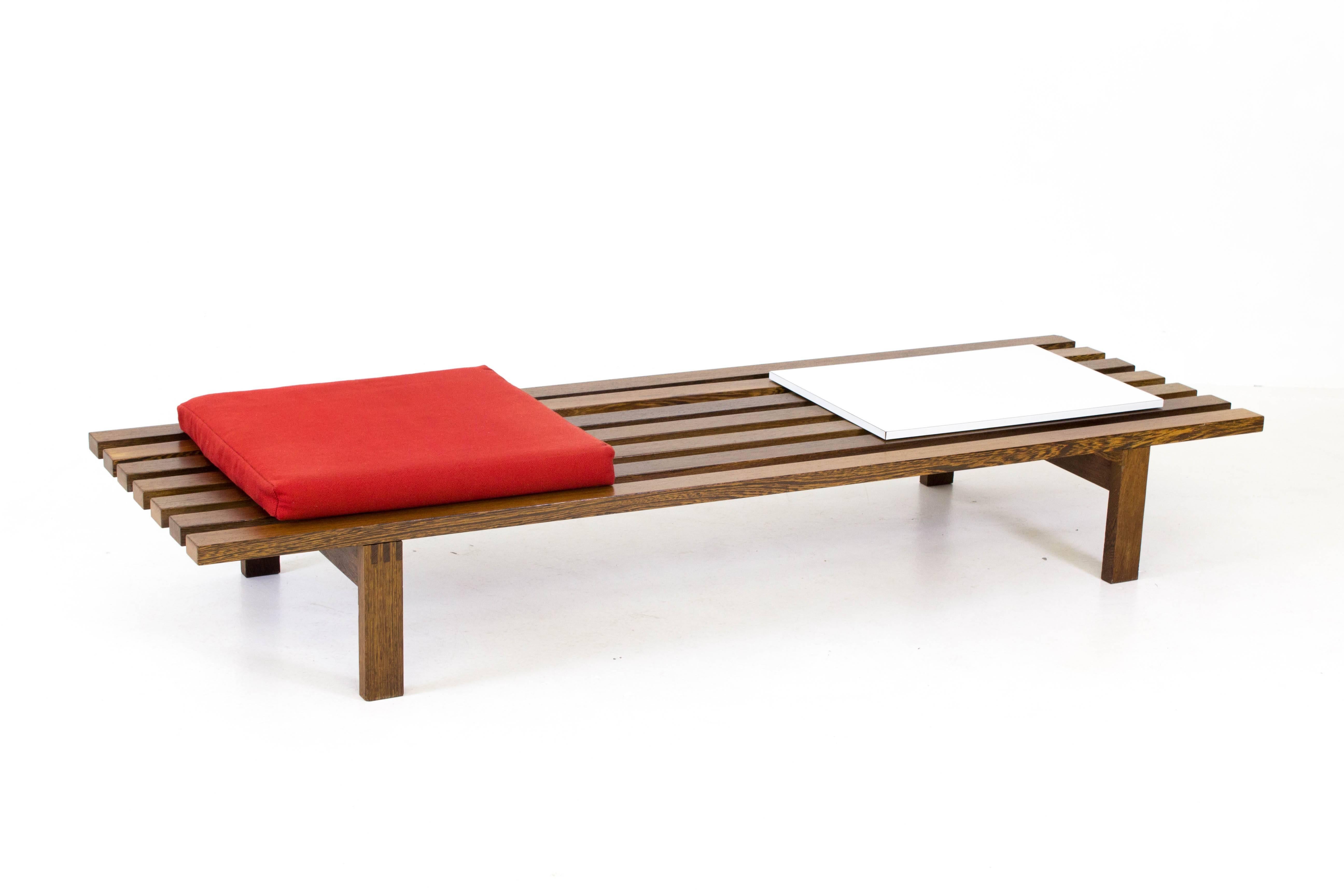 Large Wenge Mid-Century Modern Slat Bench by Martin Visser for 't Spectrum In Good Condition In Amsterdam, NL